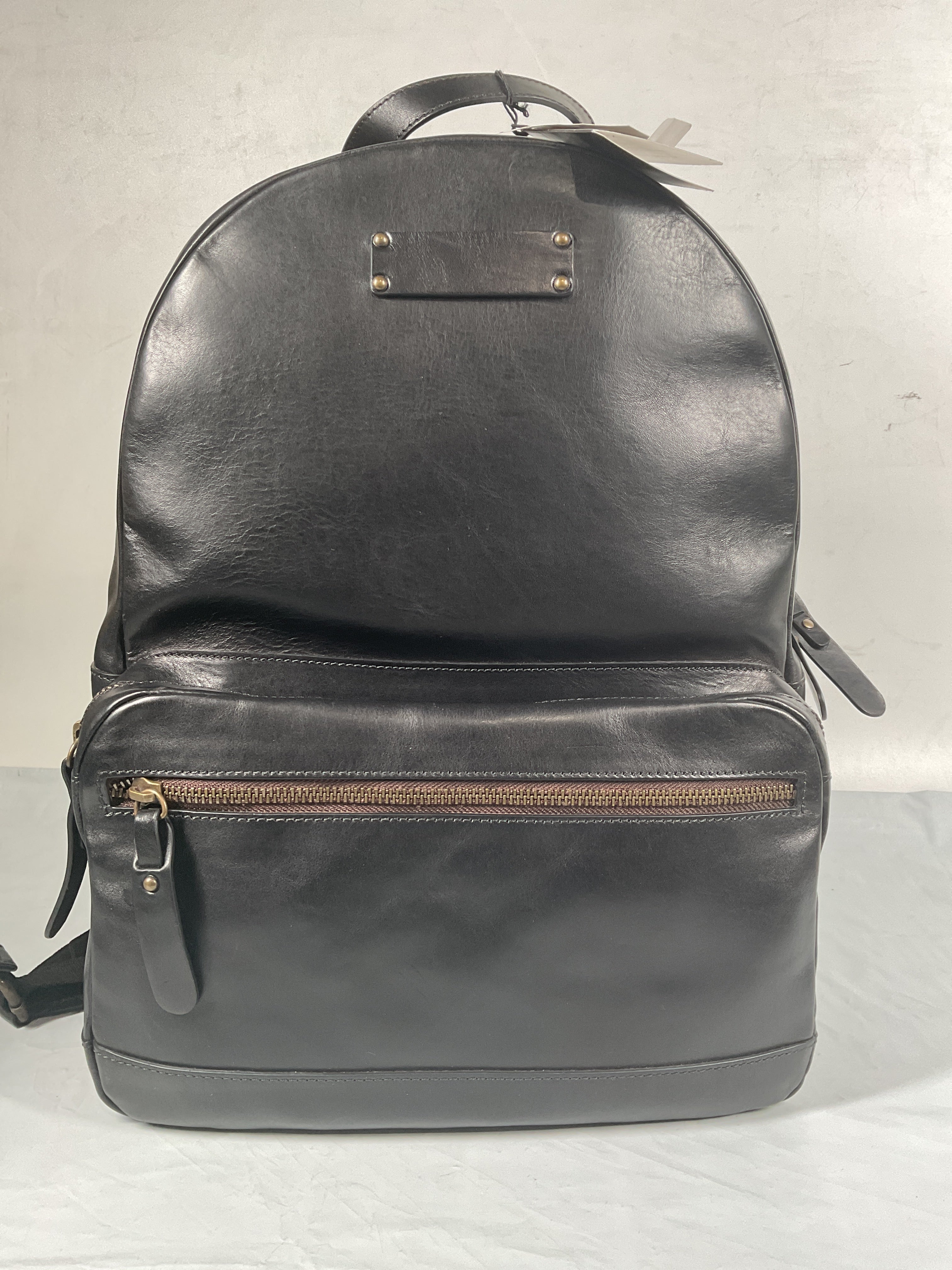 Bosca Dolce Crosby Backpack ( Black , One Size ) Black One Size U1