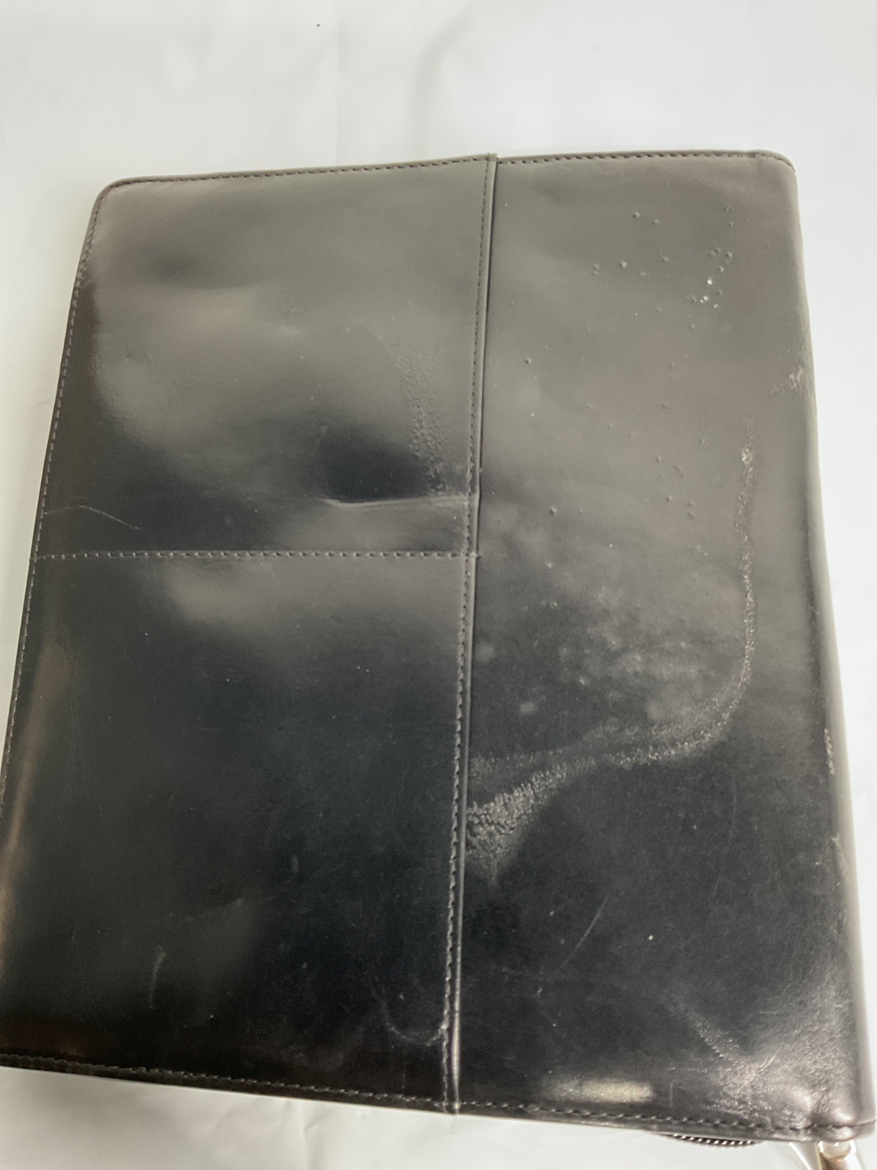 Bosca Old Leather Zip Around iPad Case ( Black , One Size ) Black One Size U1