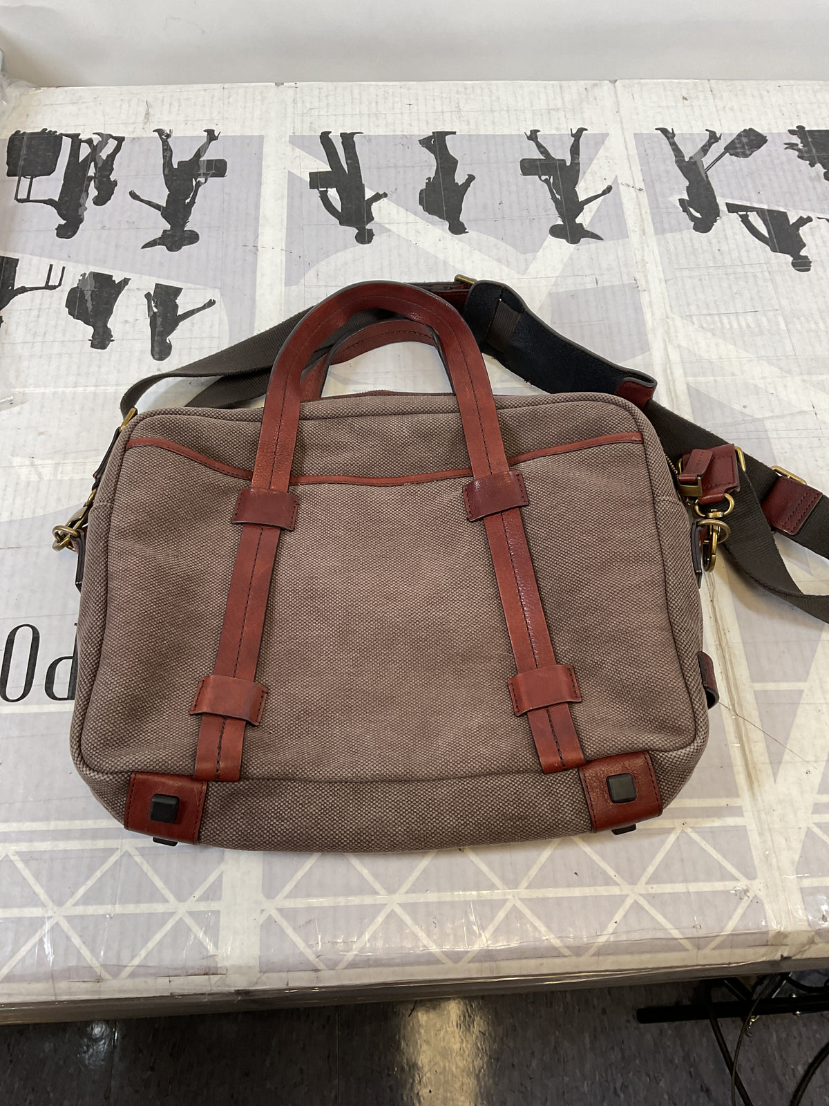 Bosca Messenger Bag U1