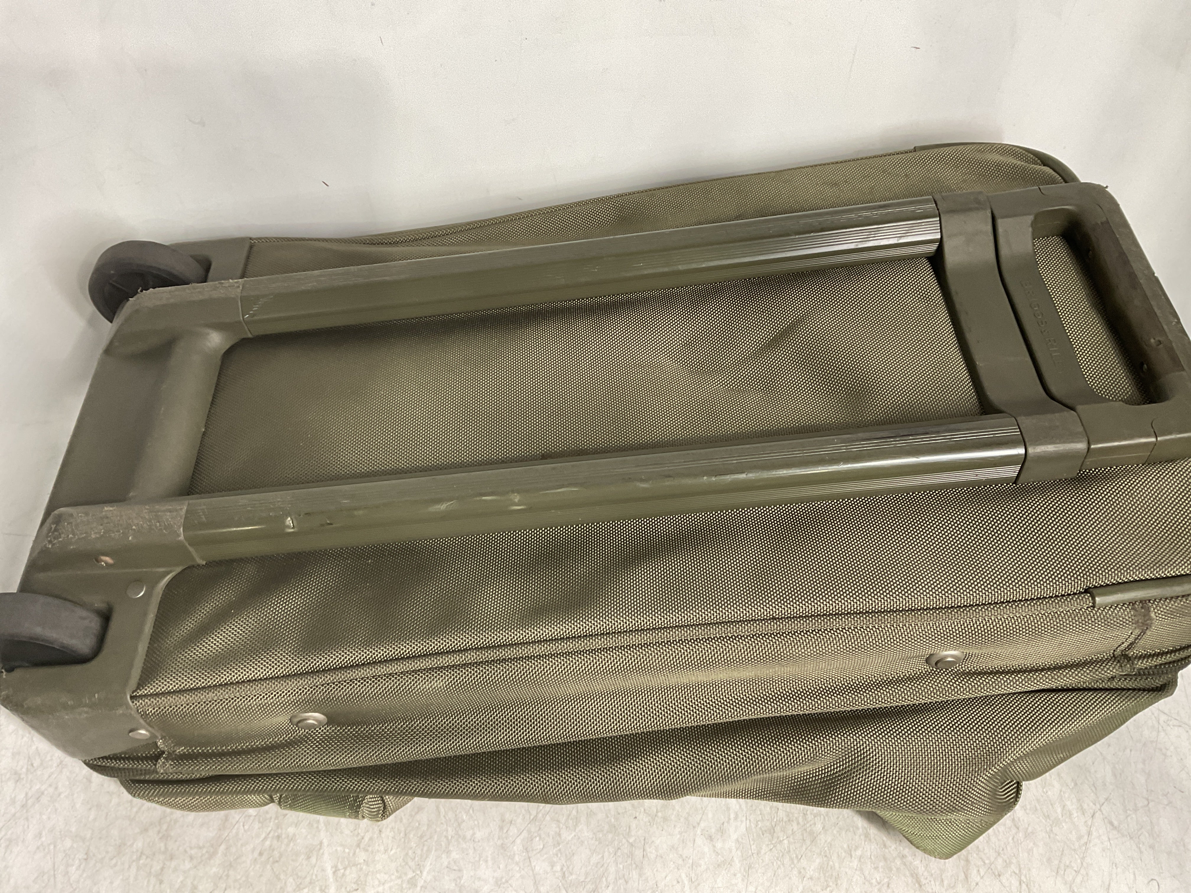 Briggs  & Riley 26 inch Olive Rolling Split Duffle Bag U1