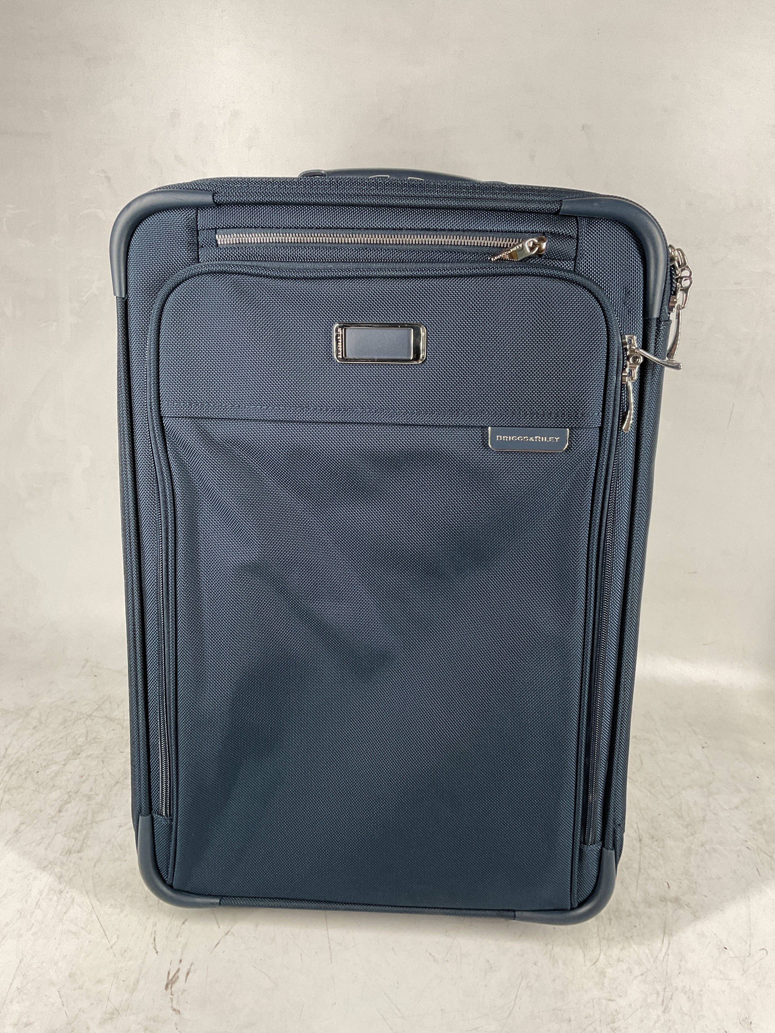 Briggs & Riley Baseline Essential 2-Wheel Carry-On Navy One Size U1
