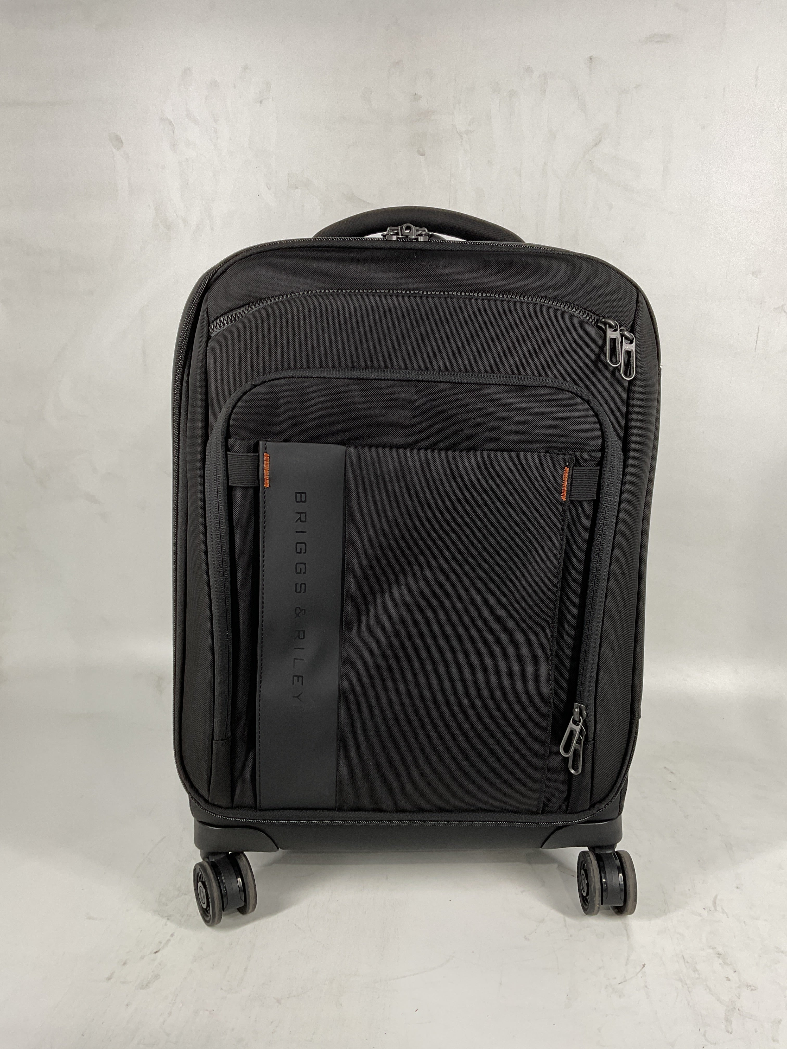 Briggs & Riley ZDX-Expandable Luggage with 4 Spinner Wheels Black 21 Inch U1