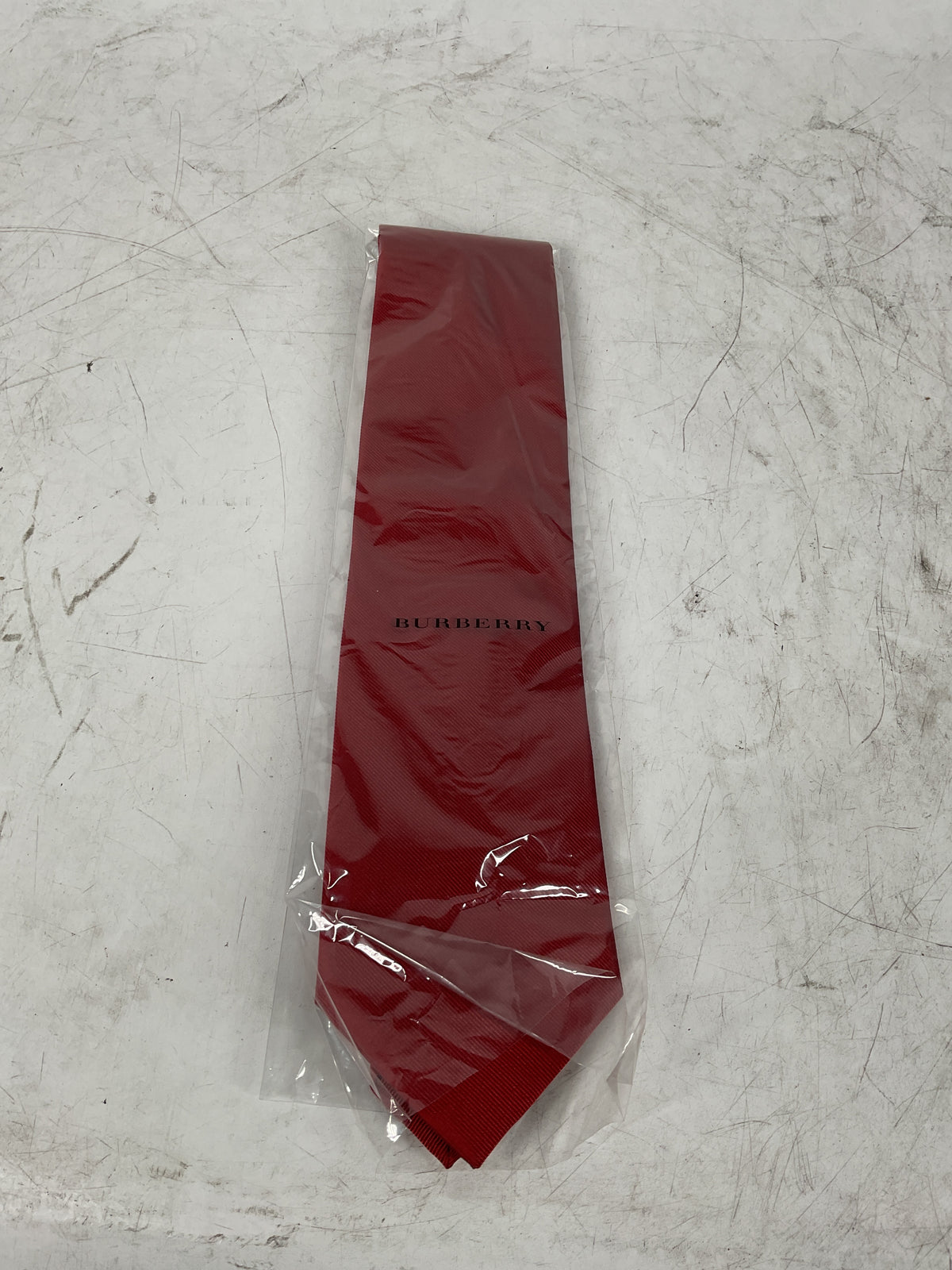 Burberry Red Tie U1