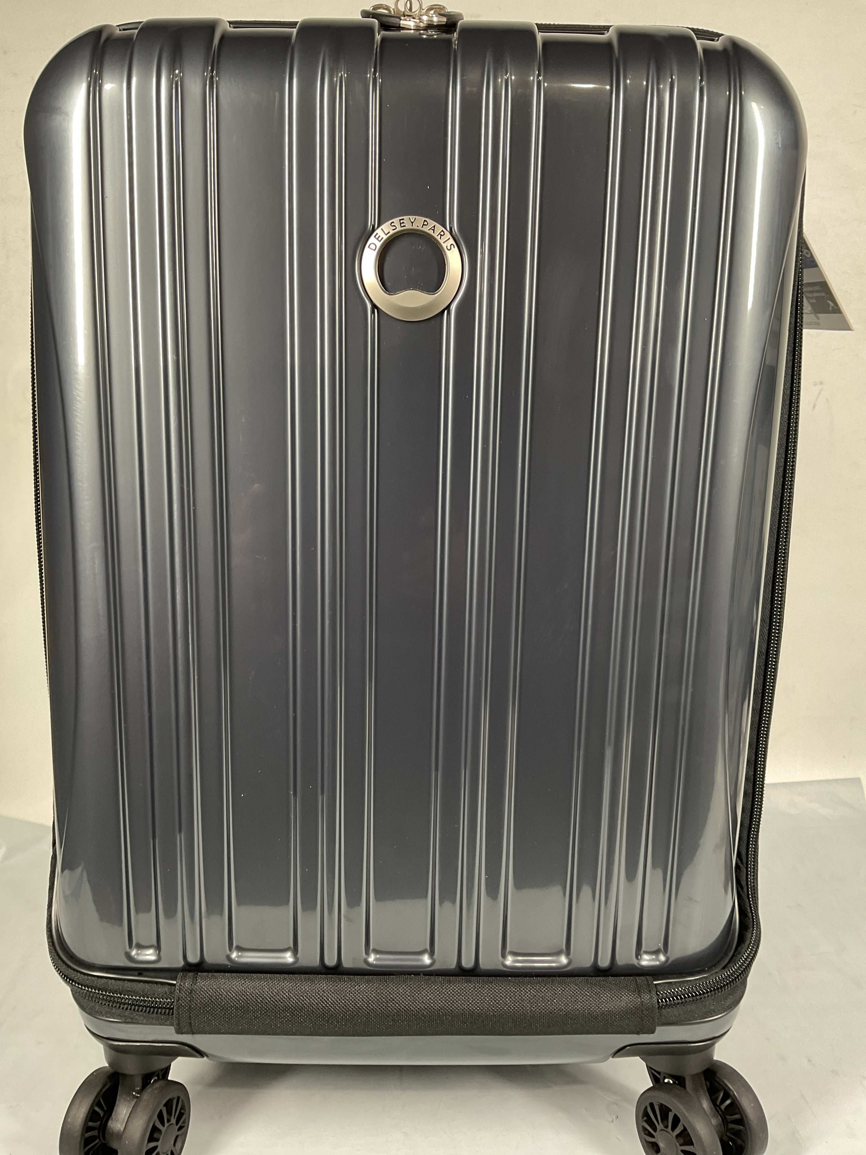 DELSEY Paris Helium Aero Hardside Expandable Luggage with Spinner Wheels ( Titanium , Carry-On 19 Inch ) Titanium Carry On 19 Inch U1