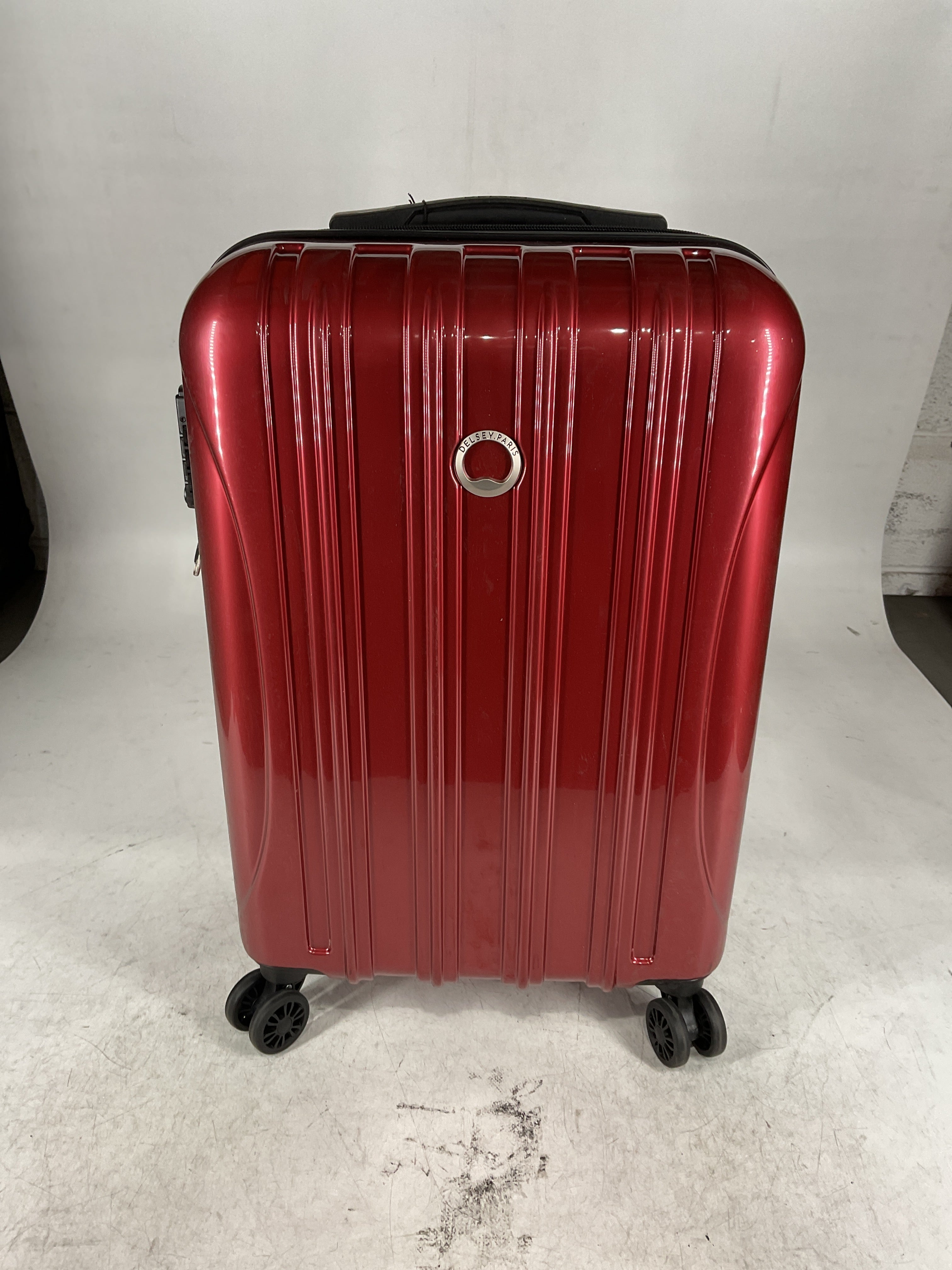 DELSEY Paris Helium Aero Hardside Expandable Luggage with Spinner Wheels U4