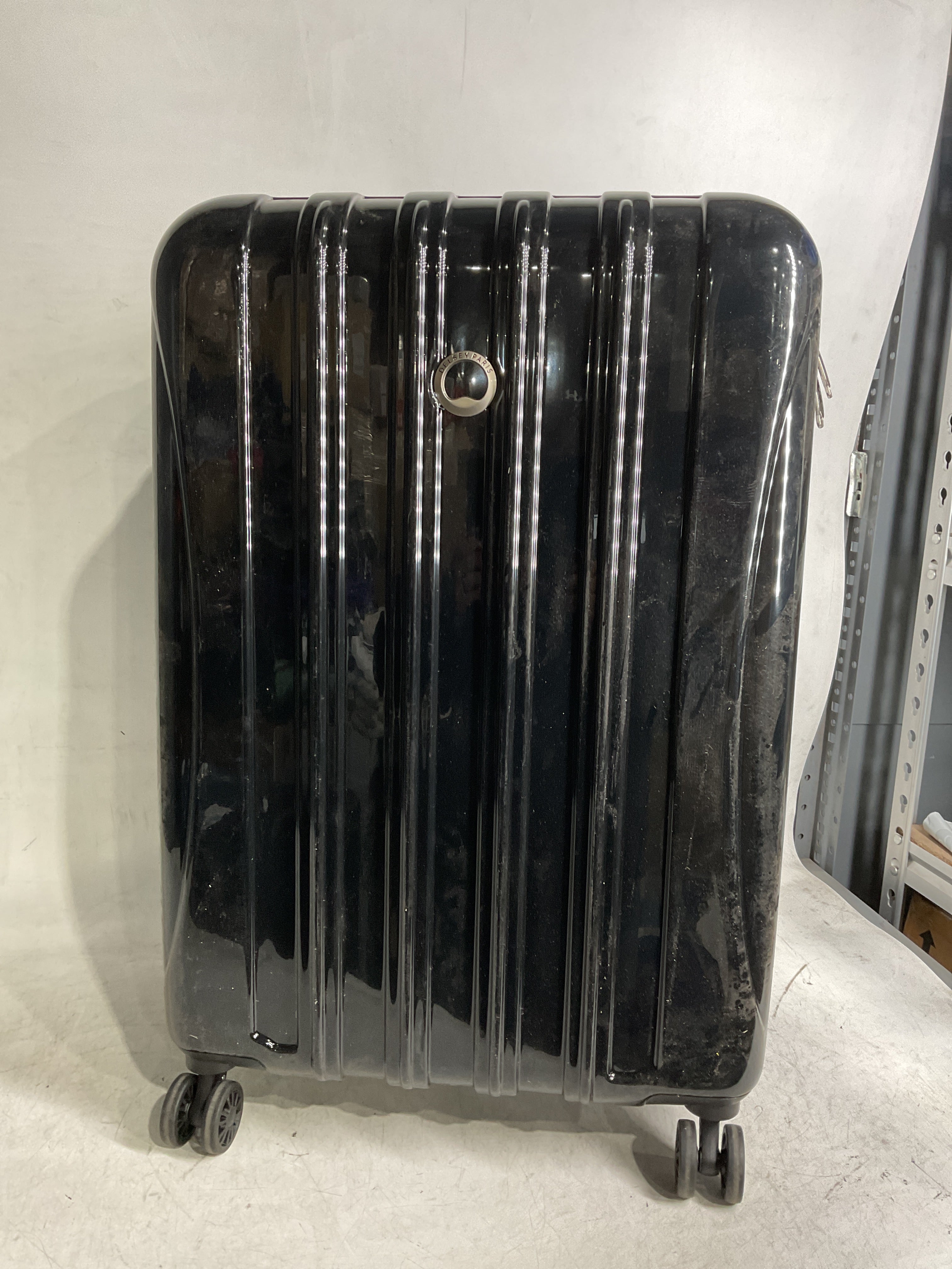 DELSEY Paris Helium Aero Hardside Expandable Luggage with Spinner Wheels ( Black , Checked-Medium 25 Inch ) Black Checked Medium 25 Inch U24