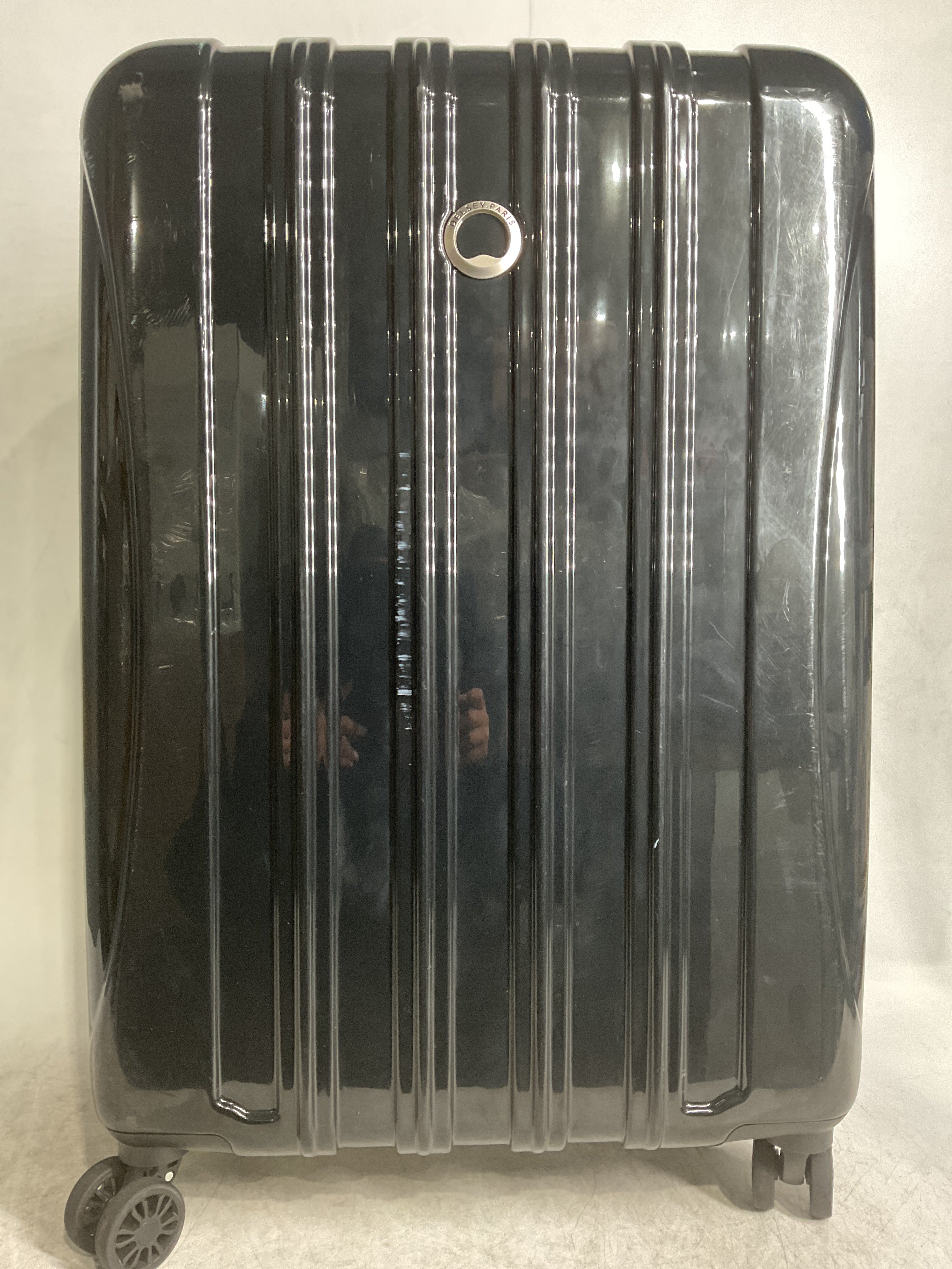 DELSEY Paris Helium Aero Hardside Expandable Luggage with Spinner Wheels ( Black , Checked-Medium 25 Inch ) Black Checked Medium 25 Inch U31