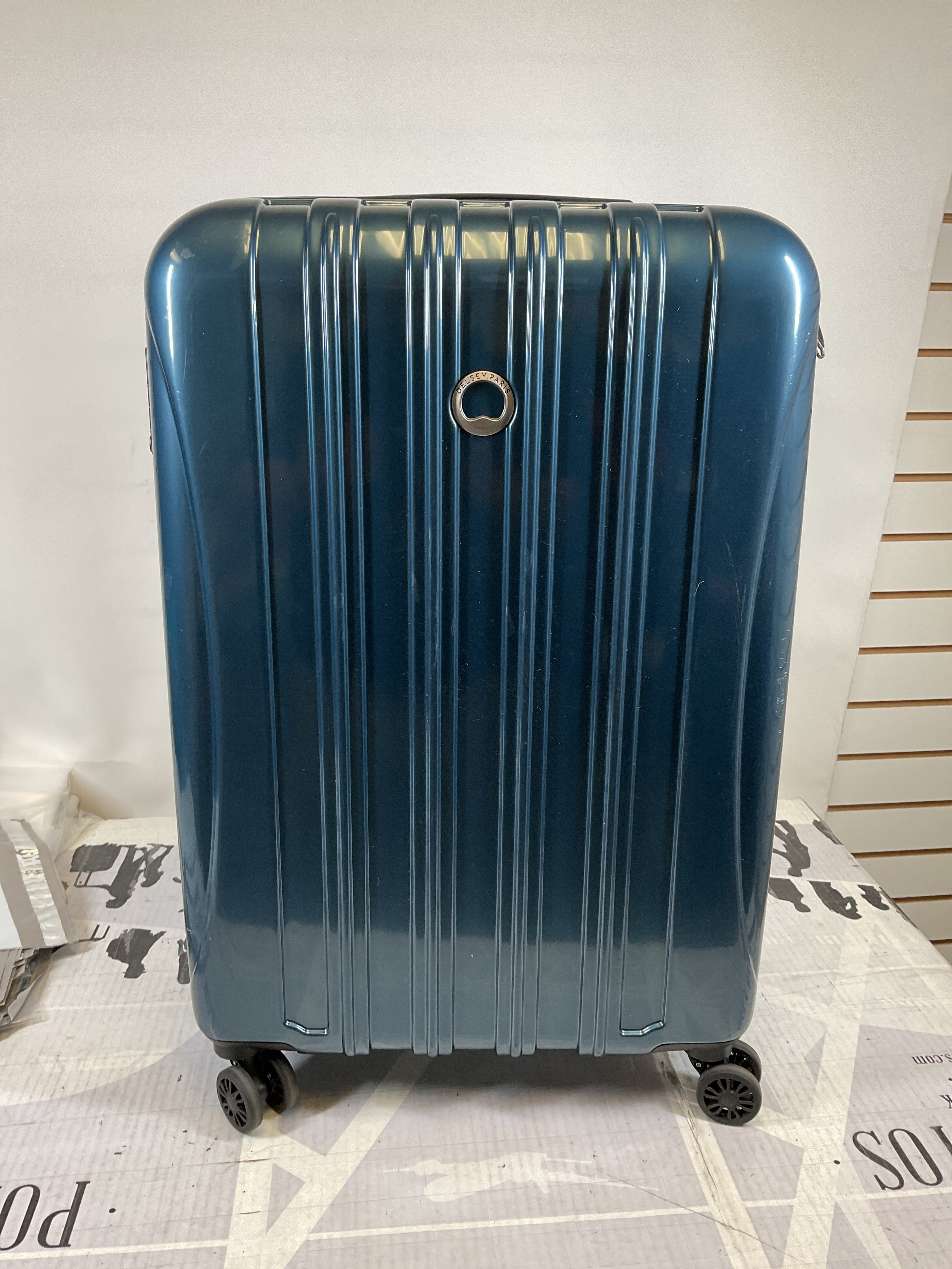 DELSEY Paris Helium Aero Hardside Expandable Luggage with Spinner Wheels ( Teal , Checked-Medium 25 Inch ) Teal Checked Medium 25 Inch U32