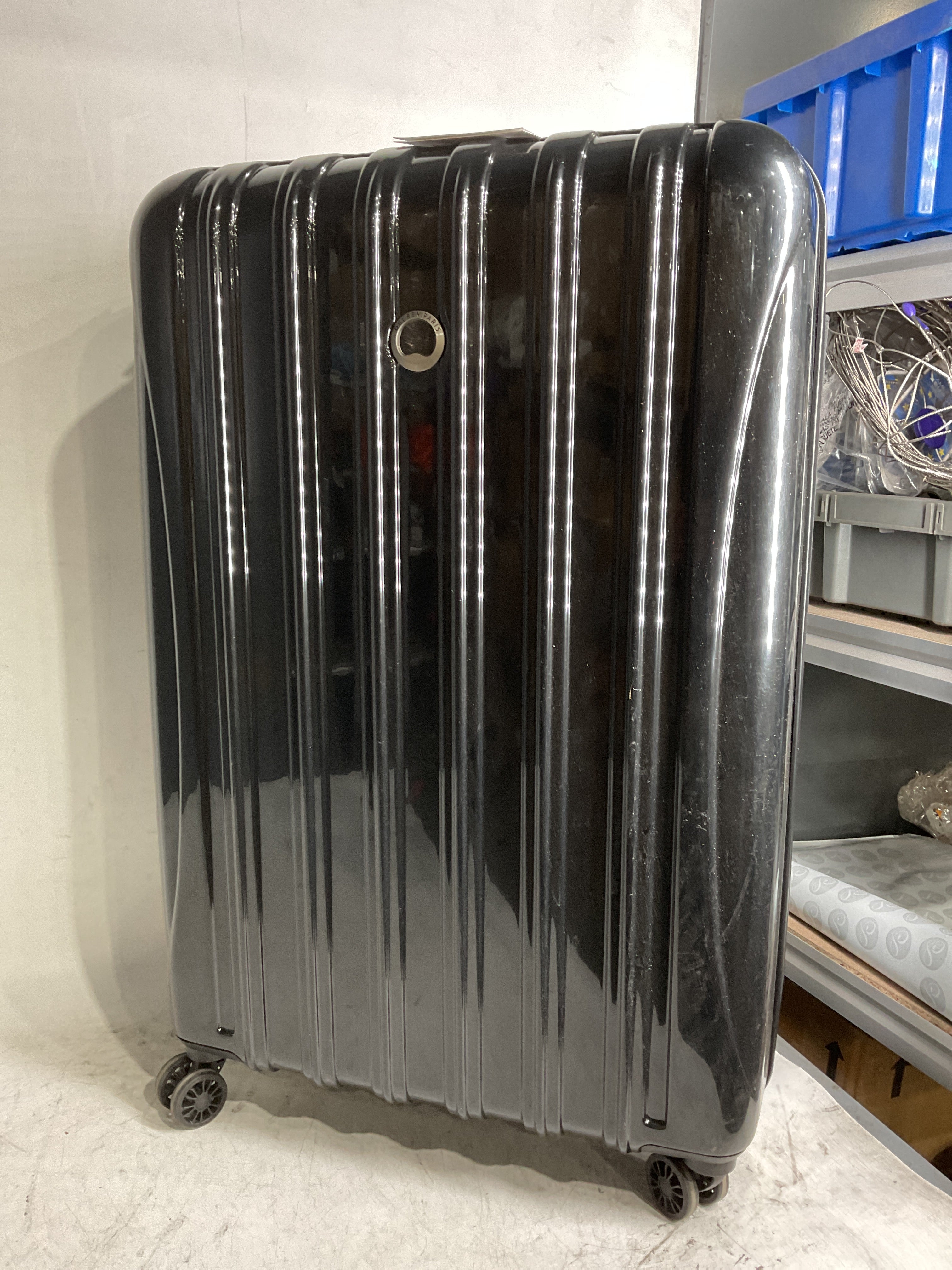 DELSEY Paris Helium Aero Hardside Expandable Luggage with Spinner Wheels ( Black , Checked-Large 29 Inch ) Black Checked Large 29 Inch U18