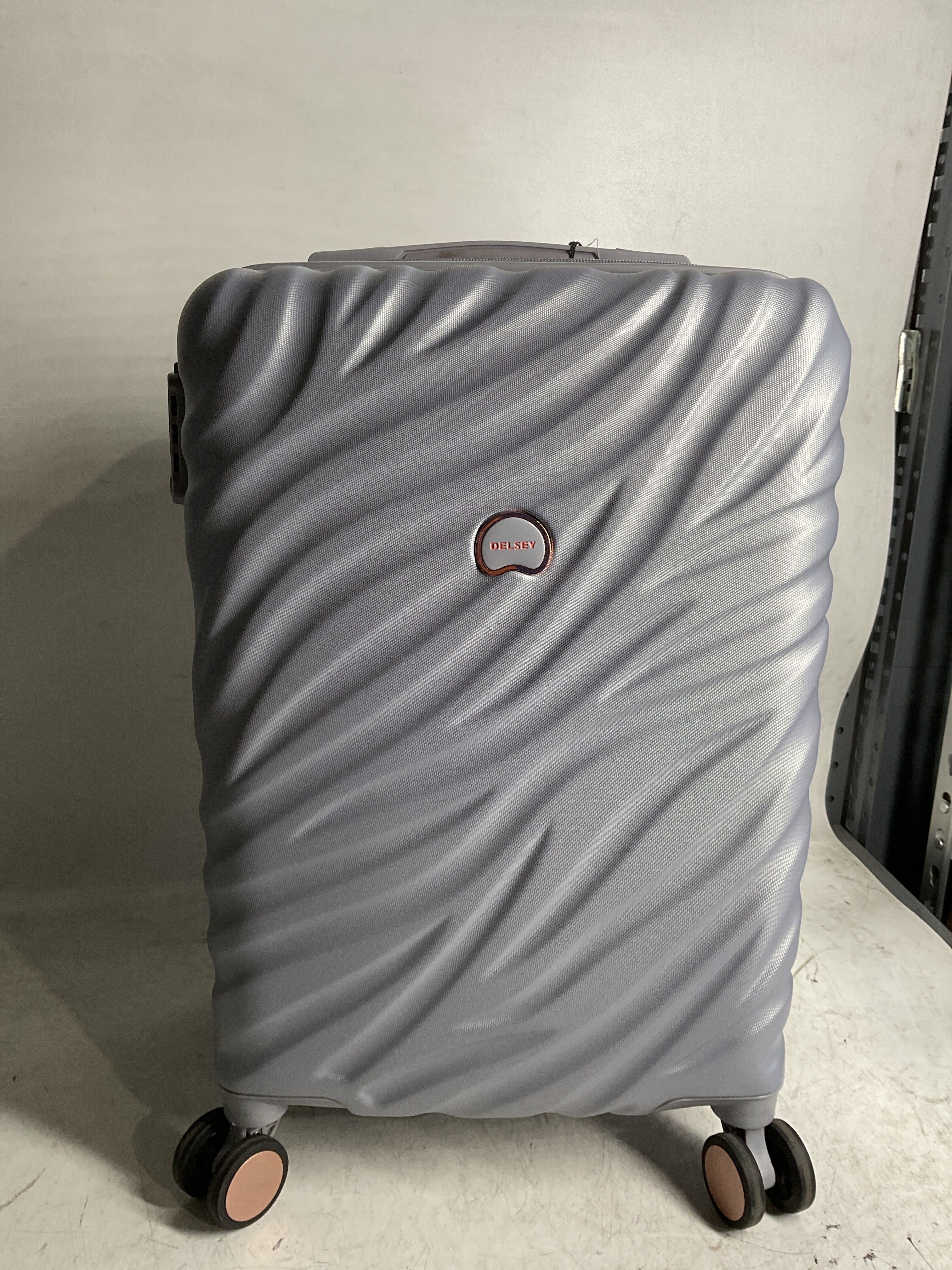 Delsey Alexis Lightweight Luggage, 4-Wheel Spinners Hardshell Suitcase, Expandable with TSA Lock  ( Platinum/Rose Gold , Carry-On 21-Inch ) Platinum/Rose Gold Carry On 21 Inch U6