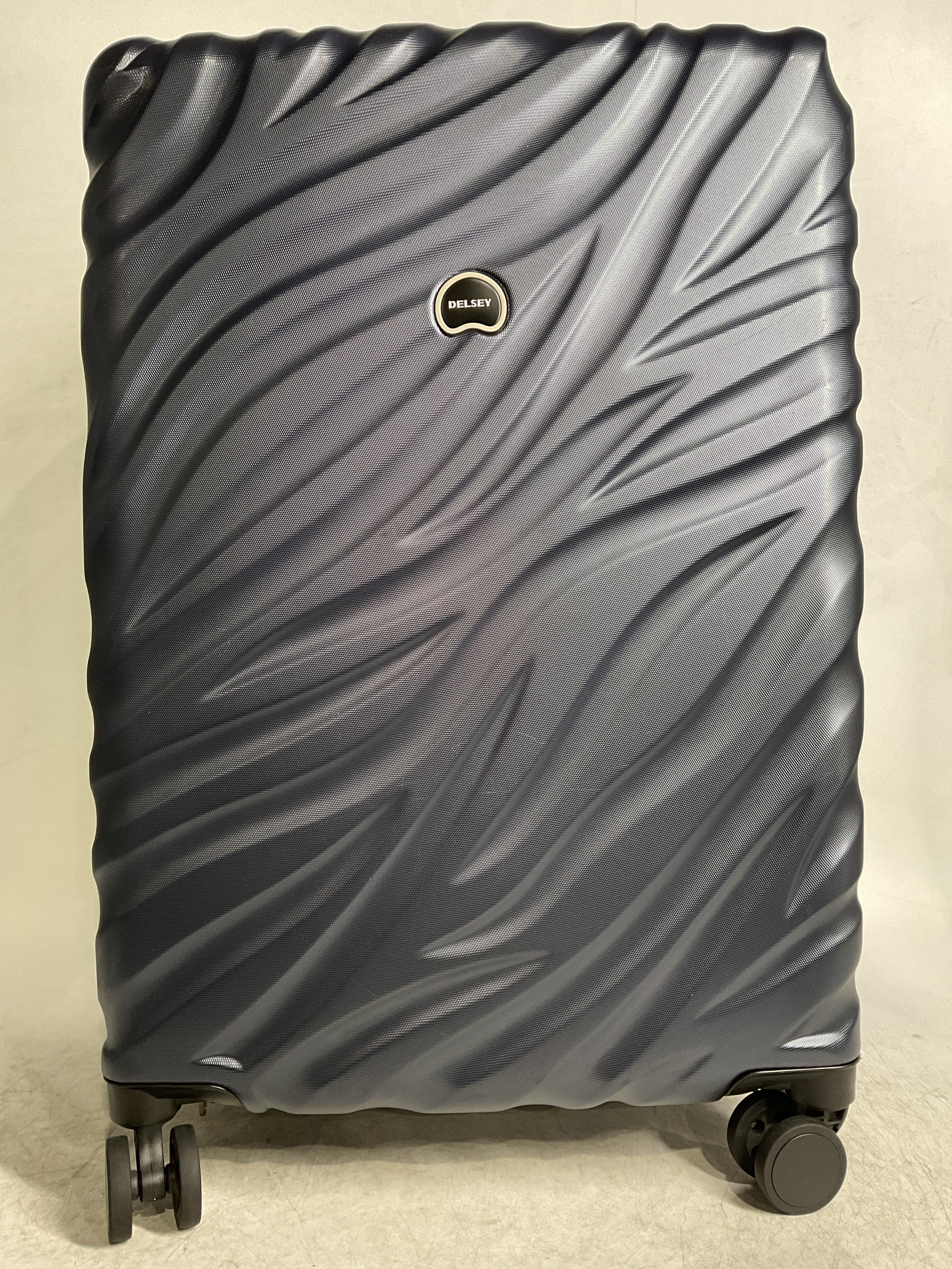 Delsey Alexis Lightweight Luggage, 4-Wheel Spinners Hardshell Suitcase, Expandable with TSA Lock  ( Navy , Checked-Medium 25-Inch ) Navy Checked Medium 25 Inch U10