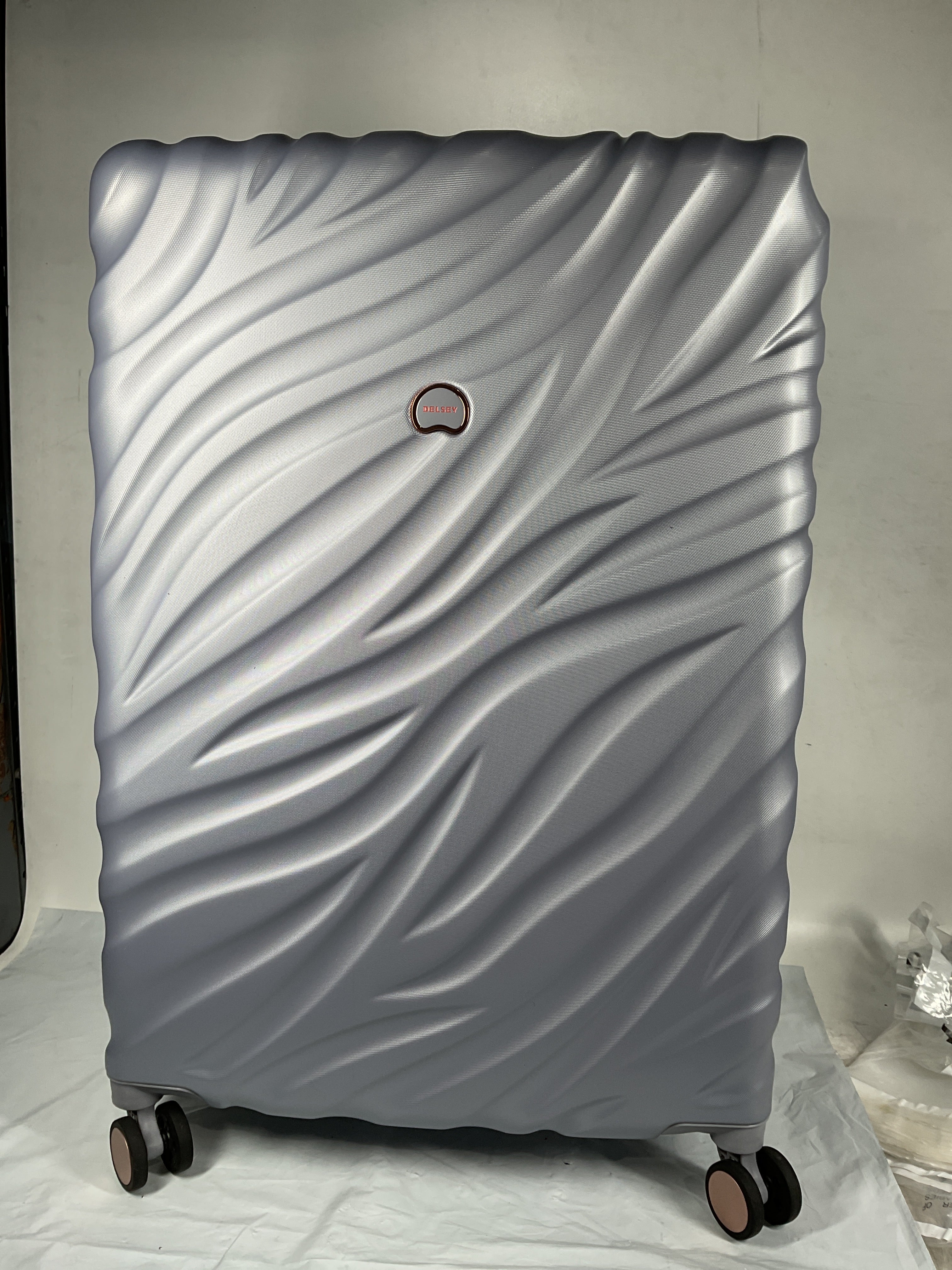 Delsey Alexis Lightweight Luggage, 4-Wheel Spinners Hardshell Suitcase, Expandable with TSA Lock  ( Platinum/Rose Gold , Checked-Large 29-Inch ) Platinum/Rose Gold Checked Large 29 Inch U14