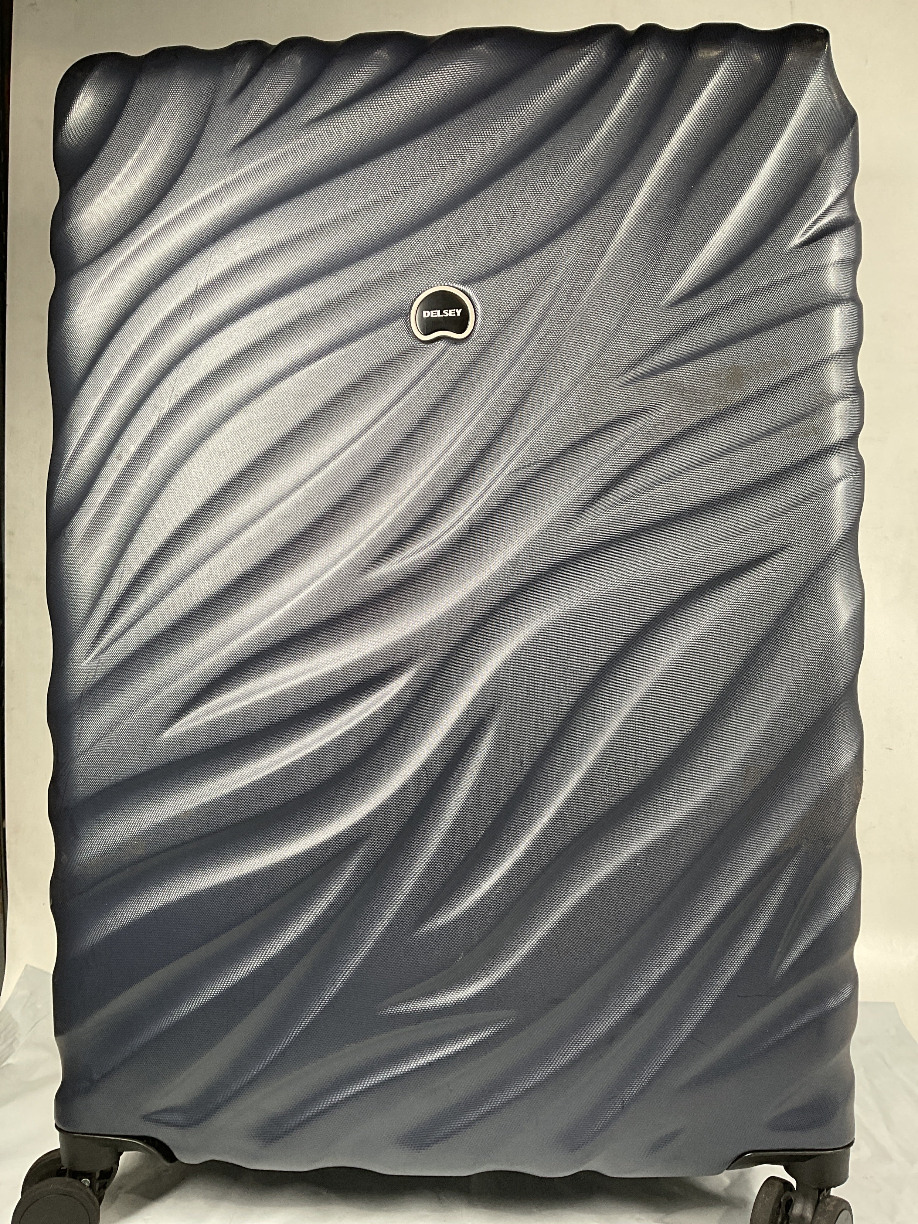 Delsey Alexis Lightweight Luggage, 4-Wheel Spinners Hardshell Suitcase, Expandable with TSA Lock  ( Navy , Checked-Large 29-Inch ) Navy Checked Large 29 Inch U7