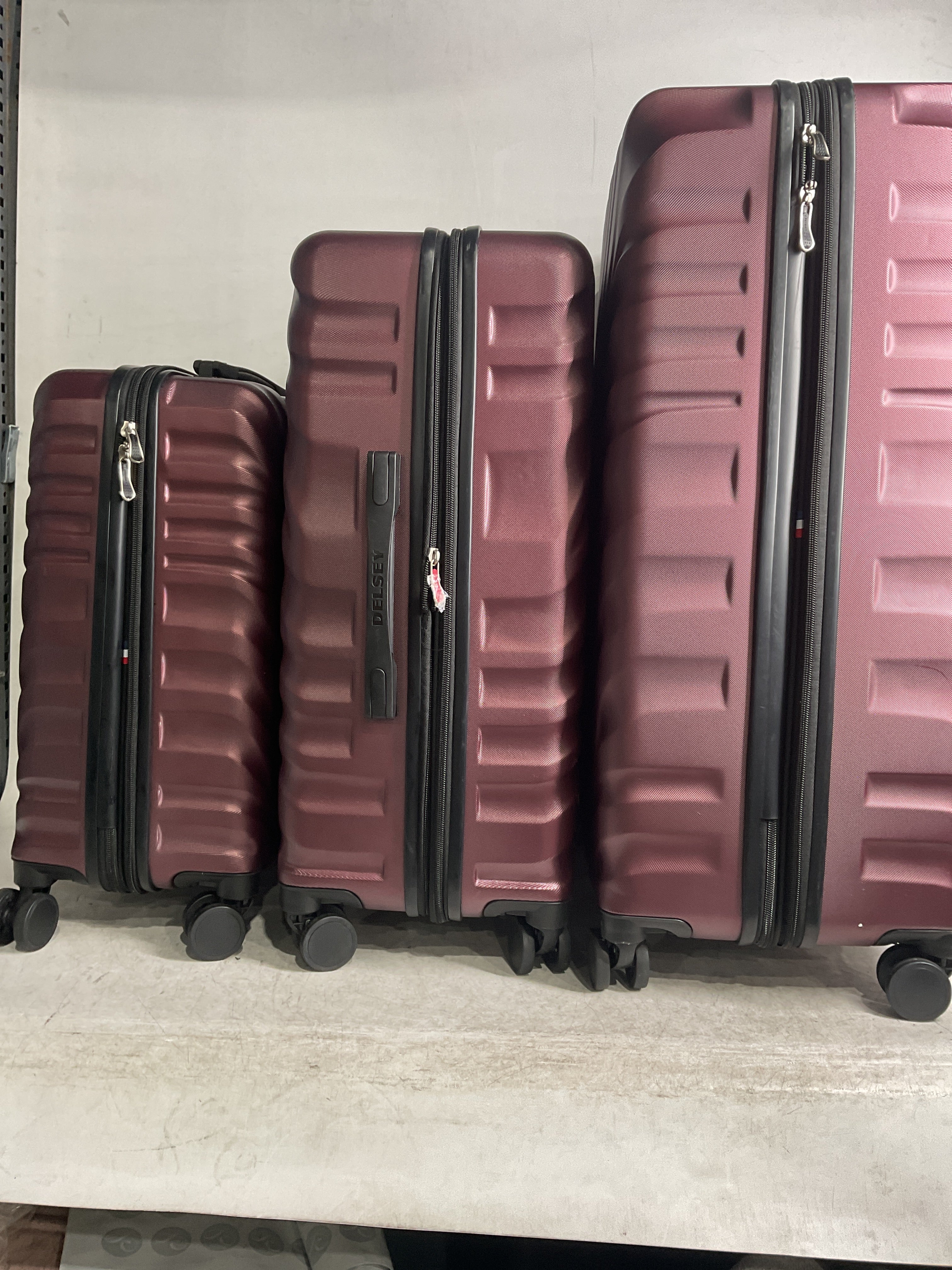 Delsey Alexis Lightweight Luggage, 4-Wheel Spinners Hardshell Suitcase, Expandable with TSA Lock  ( Burgundy , 3-piece Set (21"/25"/29") ) Burgundy 3 Piece Set 21 25 29 U5