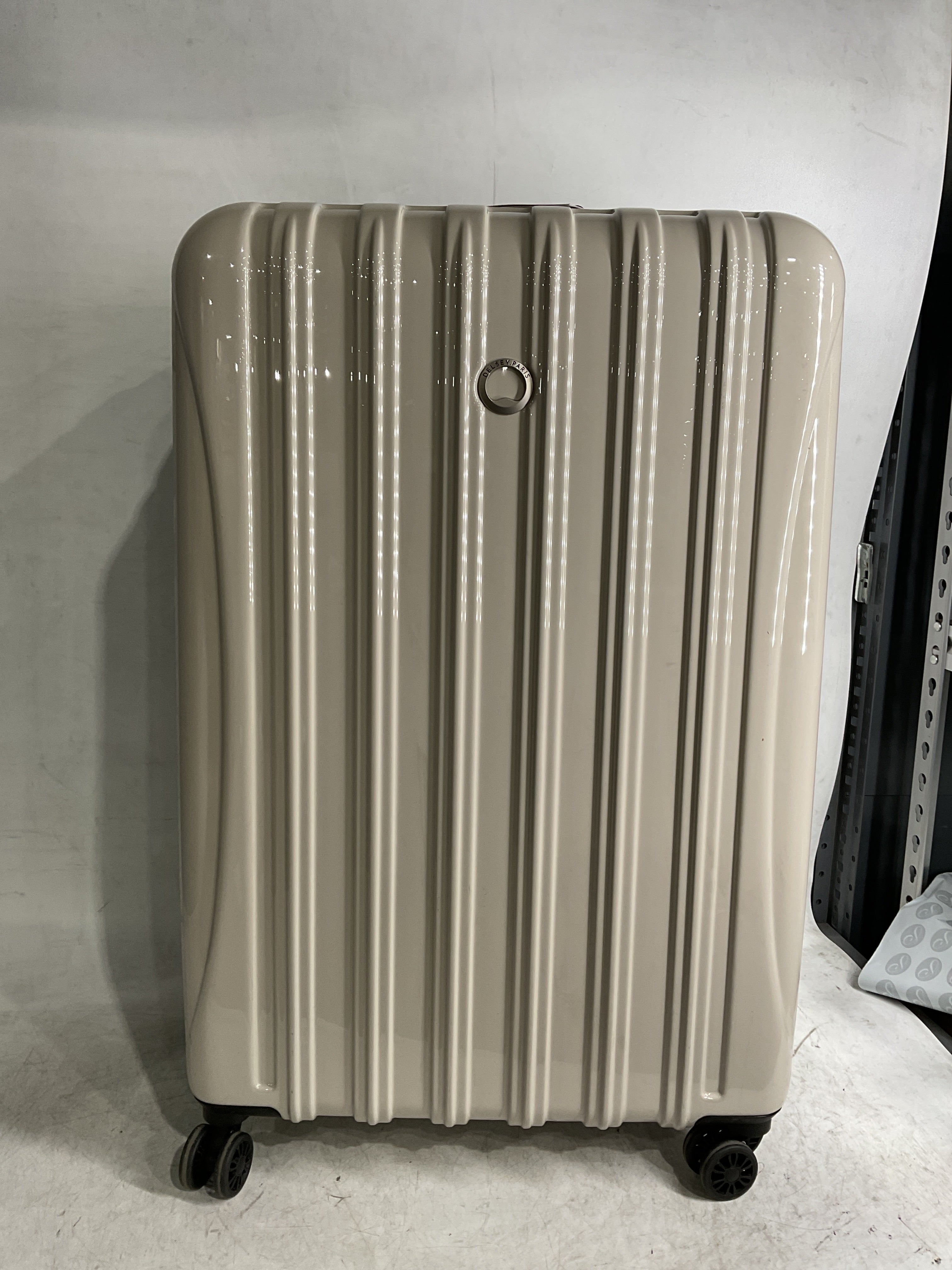 DELSEY Paris Helium Aero Hardside Expandable Luggage with Spinner Wheels ( Latte , Checked-Large 29 Inch ) Latte Checked Large 29 Inch U2