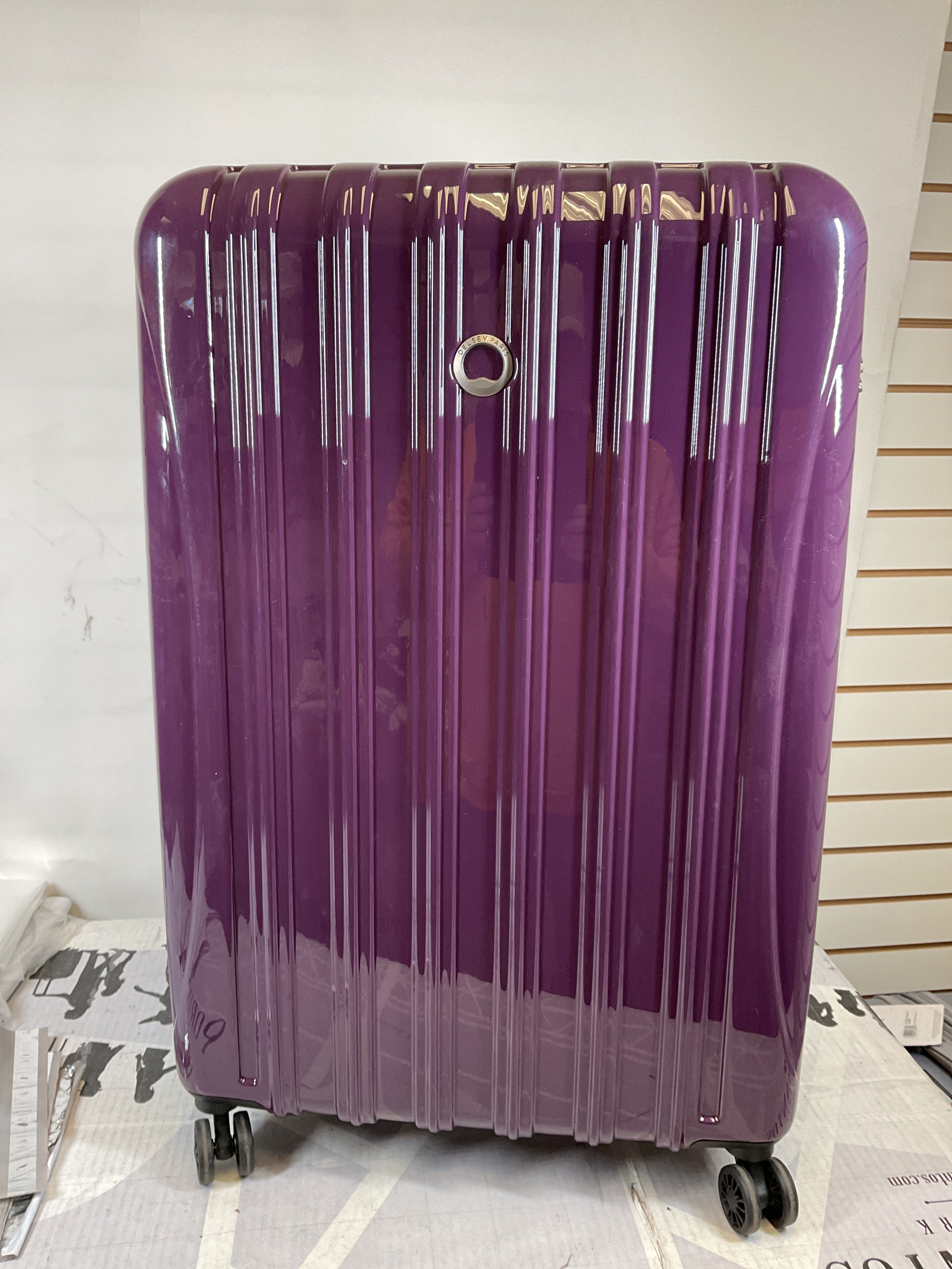 DELSEY Paris Helium Aero Hardside Expandable Luggage with Spinner Wheels ( Plum , Checked-Large 29 Inch ) Plum Checked Large 29 Inch U11