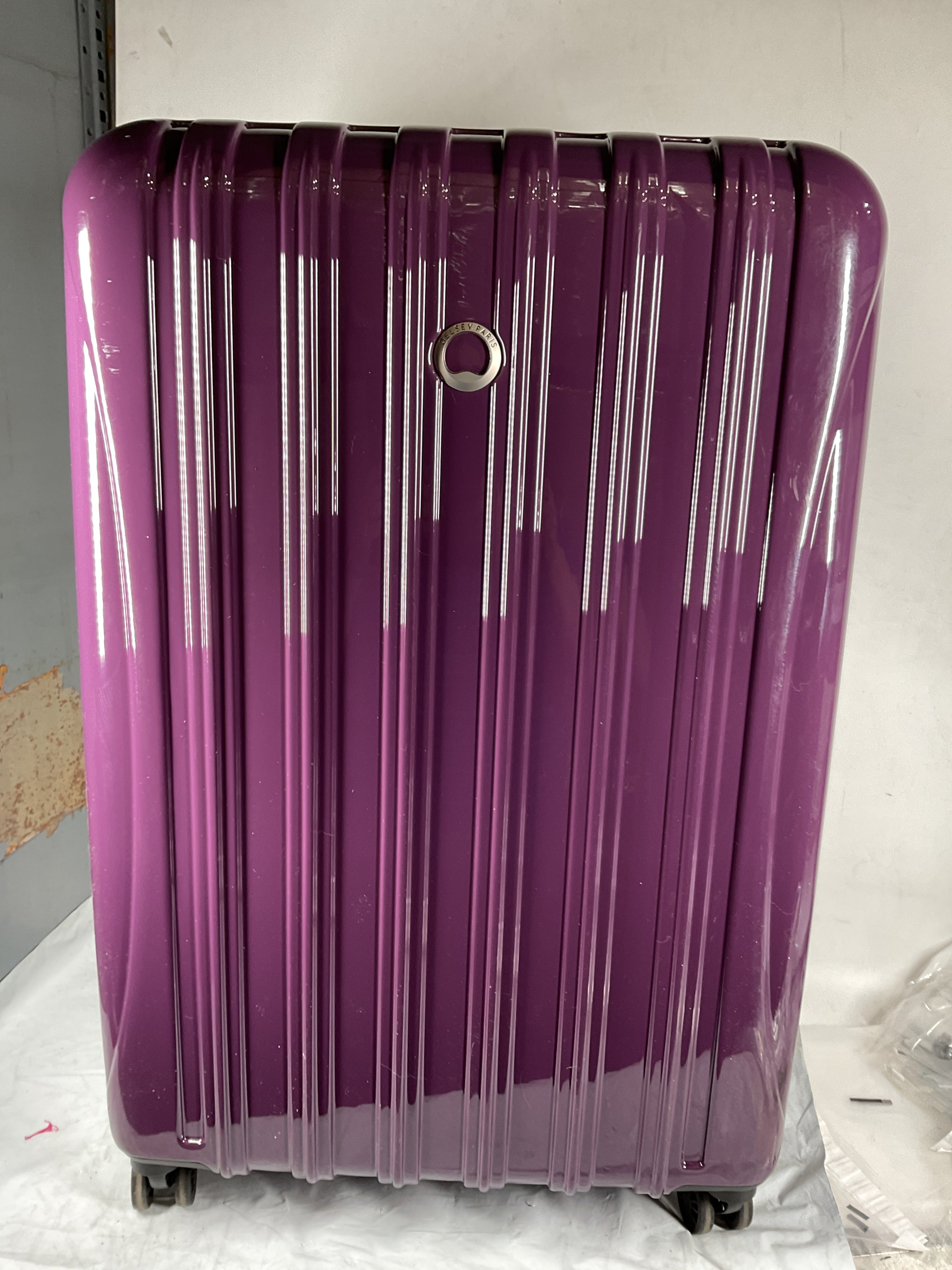 DELSEY Paris Helium Aero Hardside Expandable Luggage with Spinner Wheels ( Plum , Checked-Large 29 Inch ) Plum Checked Large 29 Inch U9
