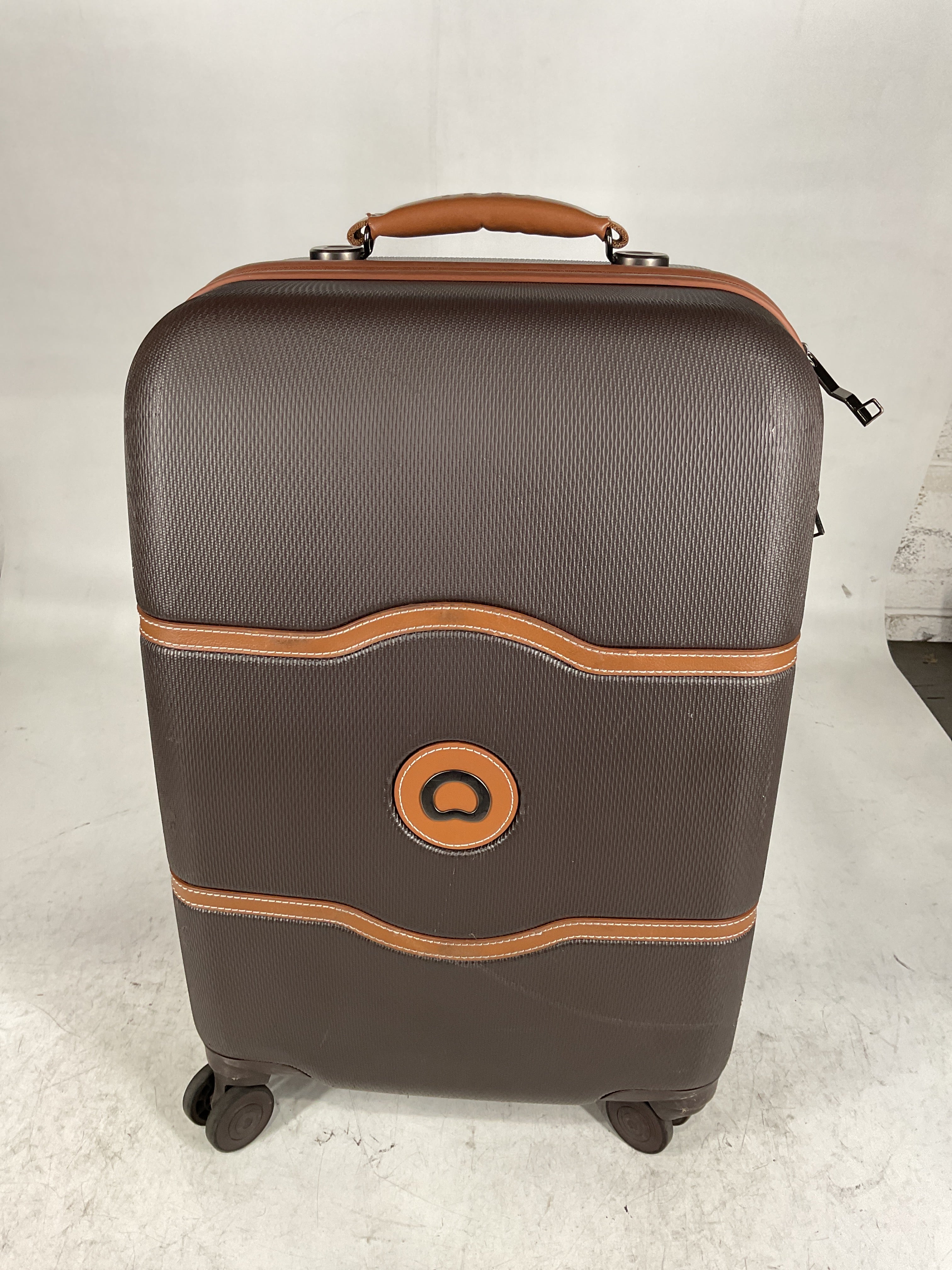 DELSEY Paris Chatelet Air 2.0 Hardside Luggage with Spinner Wheels U3