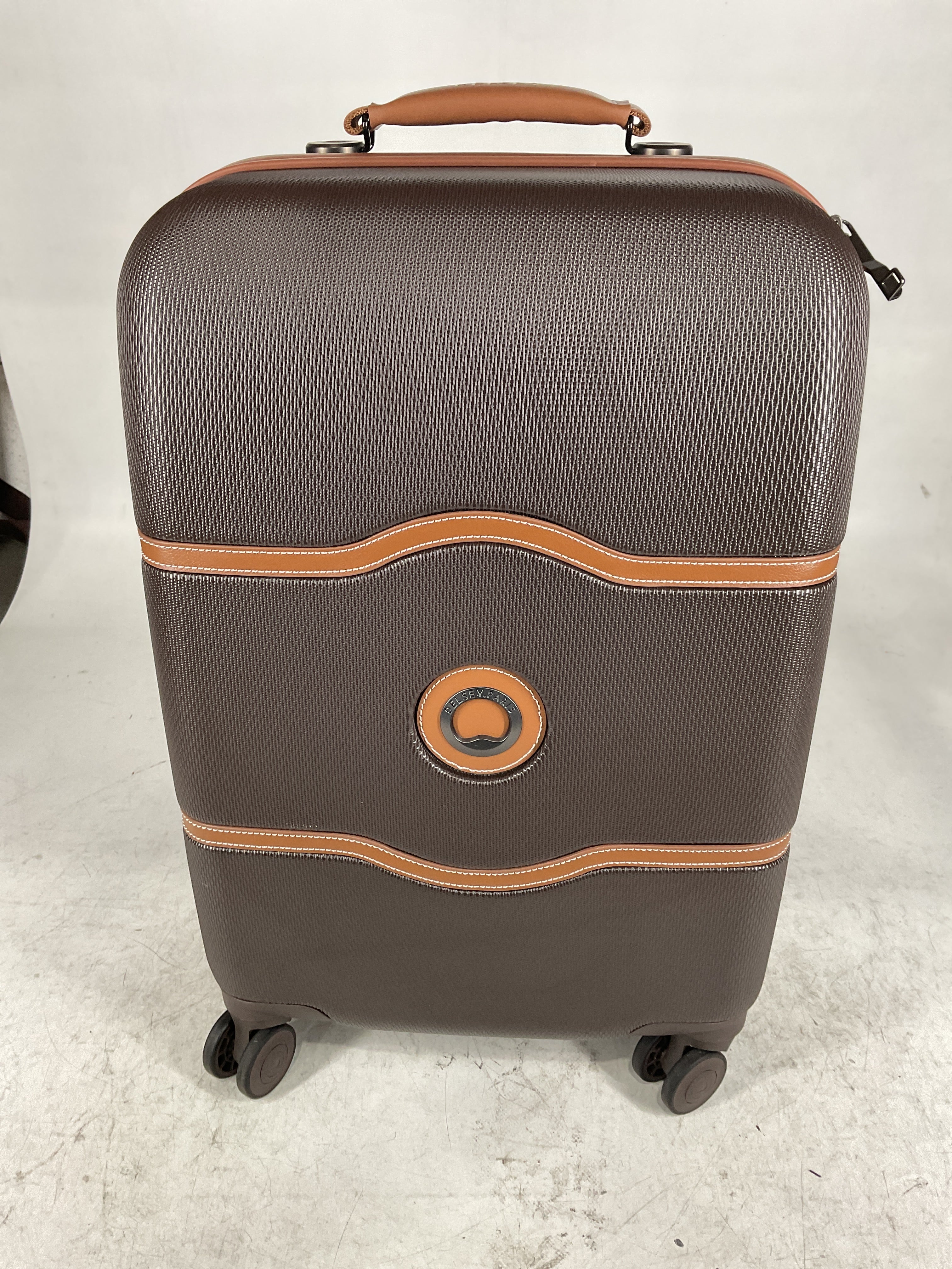 DELSEY Paris Chatelet Air 2.0 Hardside Luggage with Spinner Wheels U4