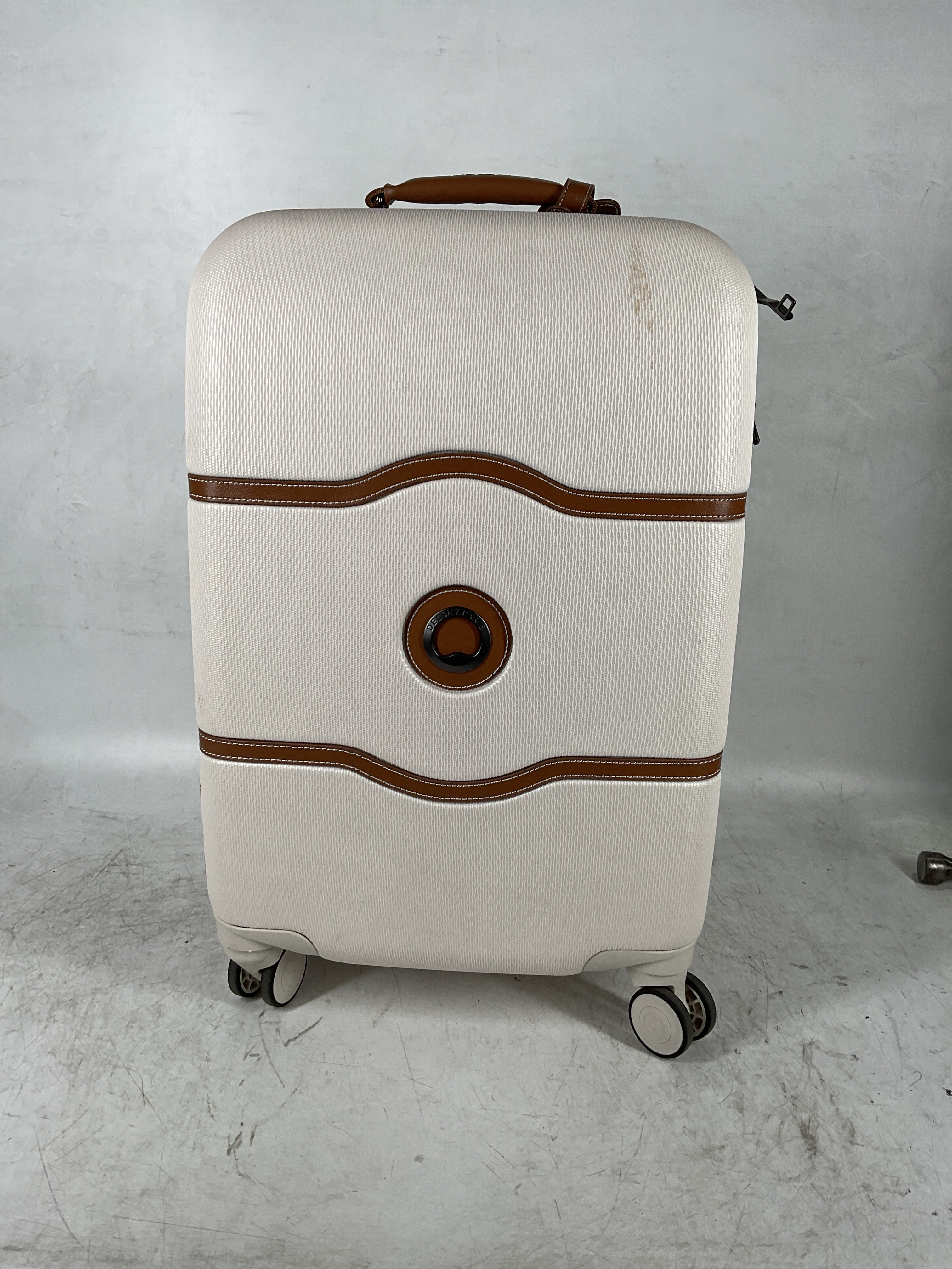 DELSEY Paris Chatelet Air 2.0 Hardside Luggage with Spinner Wheels ( Champagne White , Carry-on 21 Inch, with Brake ) Champagne White Carry On 21 Inch With Brake U19