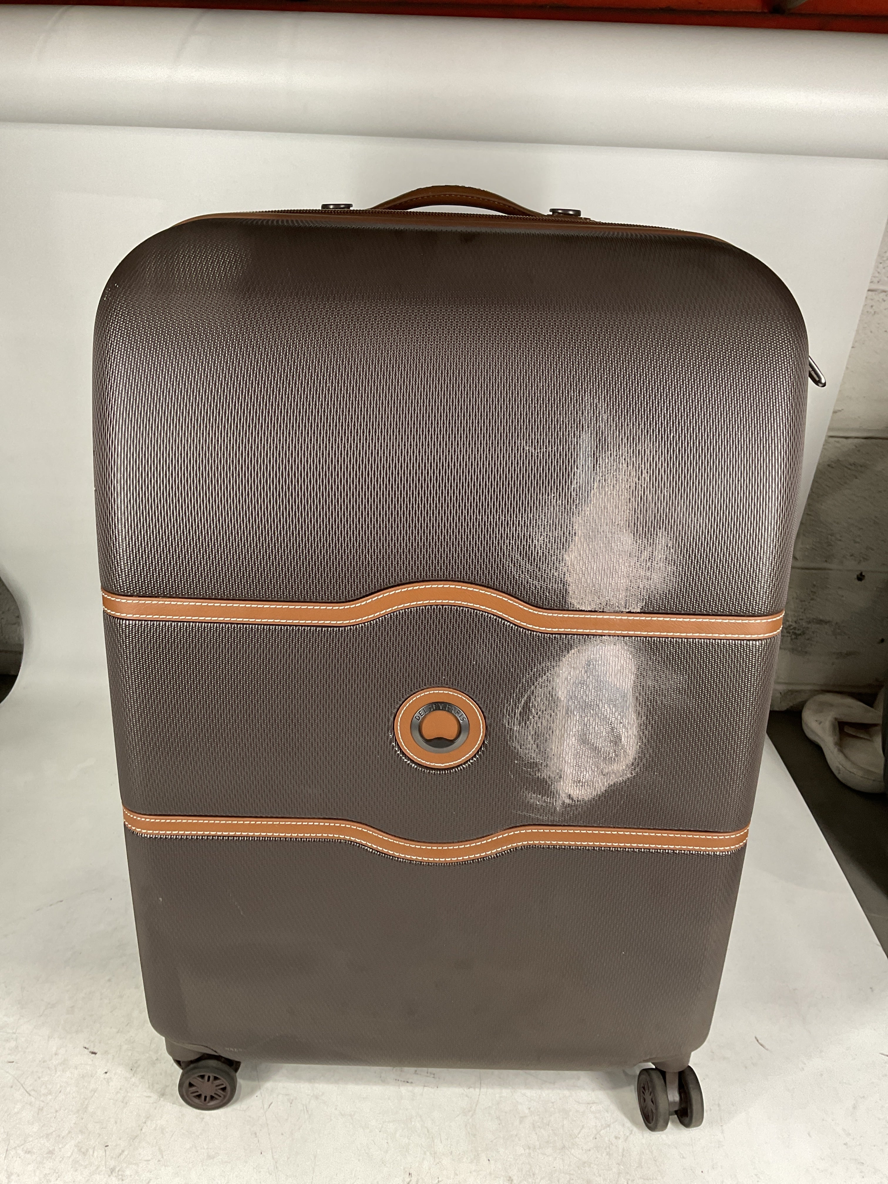 DELSEY Paris Chatelet Hardside Luggage with Spinner Wheels U1