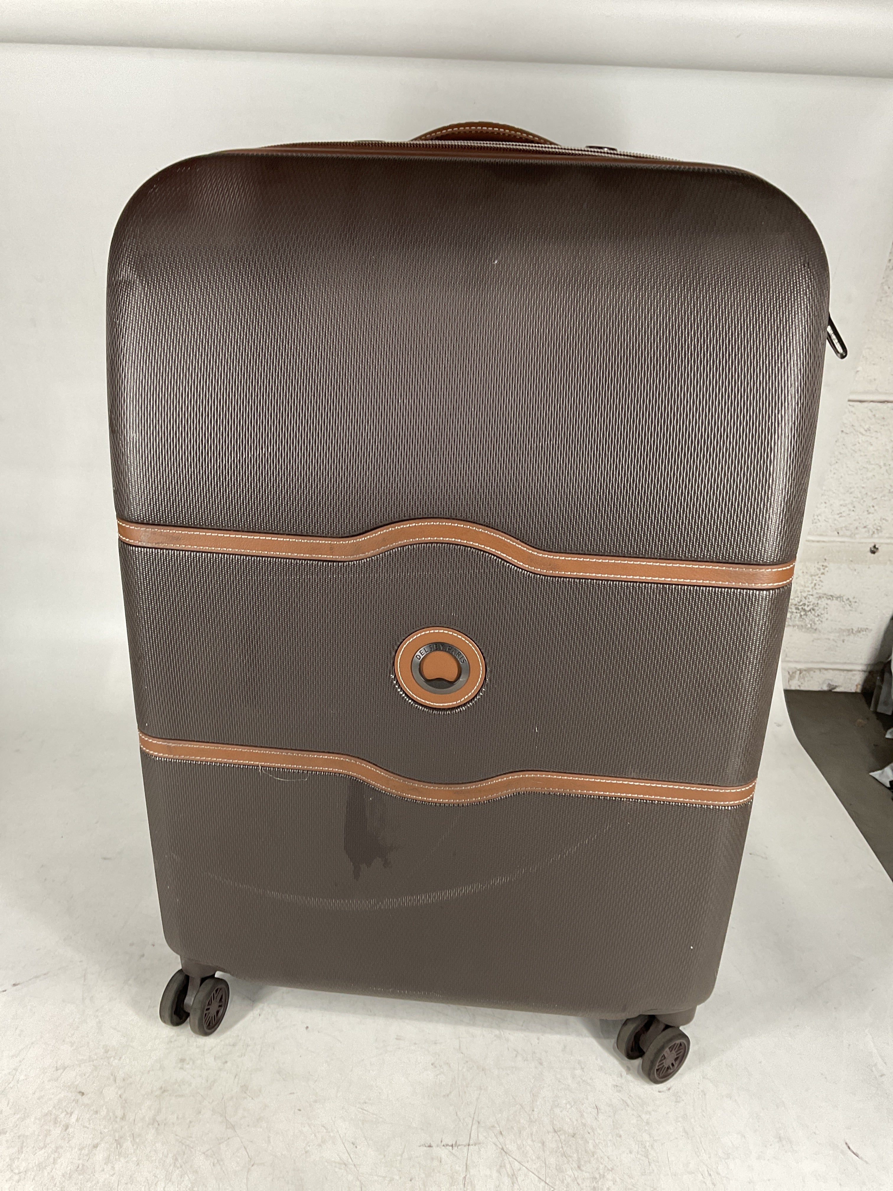 DELSEY Paris Chatelet Hardside Luggage with Spinner Wheels U2