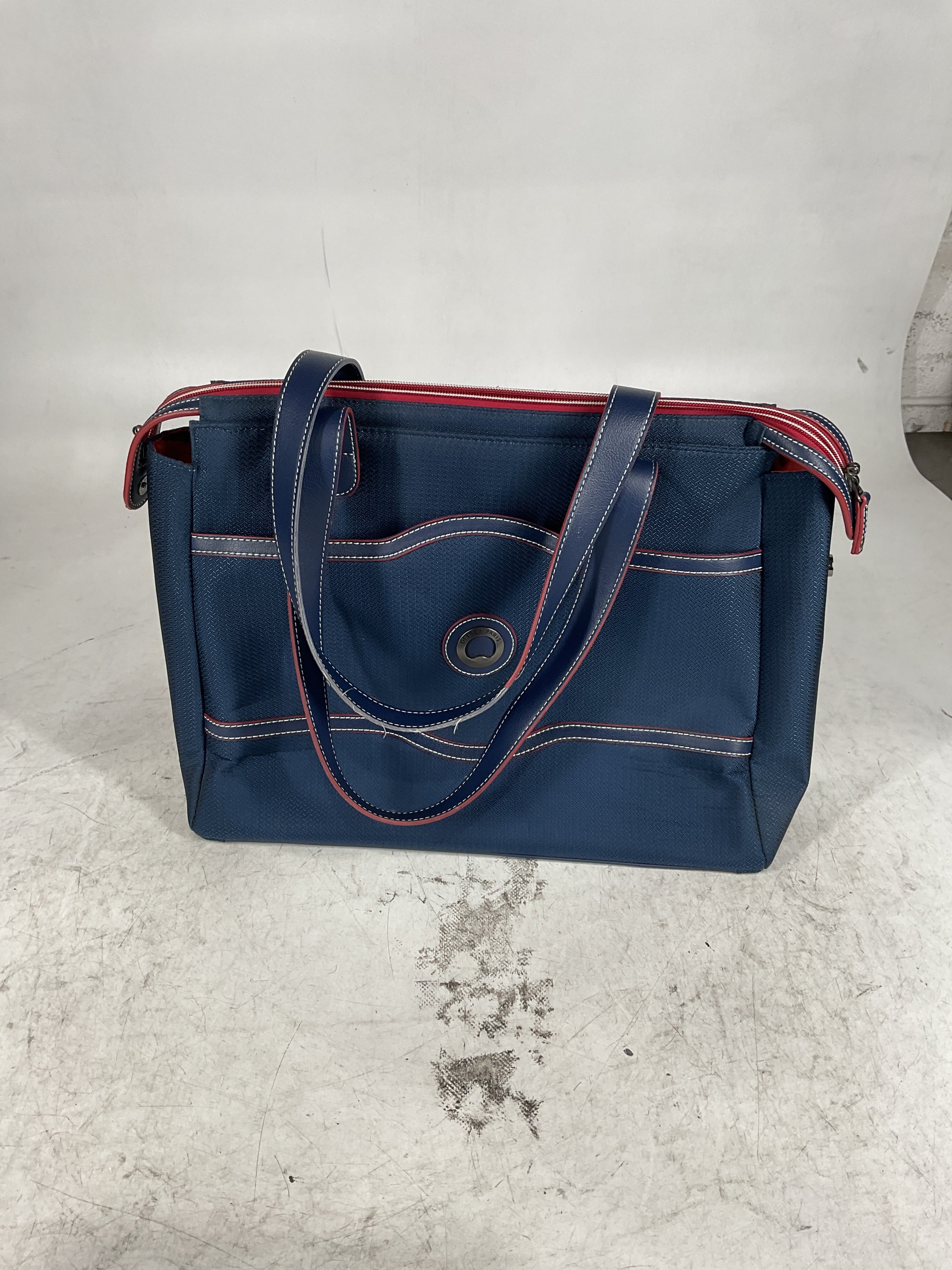 DELSEY Paris Women's Chatelet Air 2.0 Shoulder Bag U1