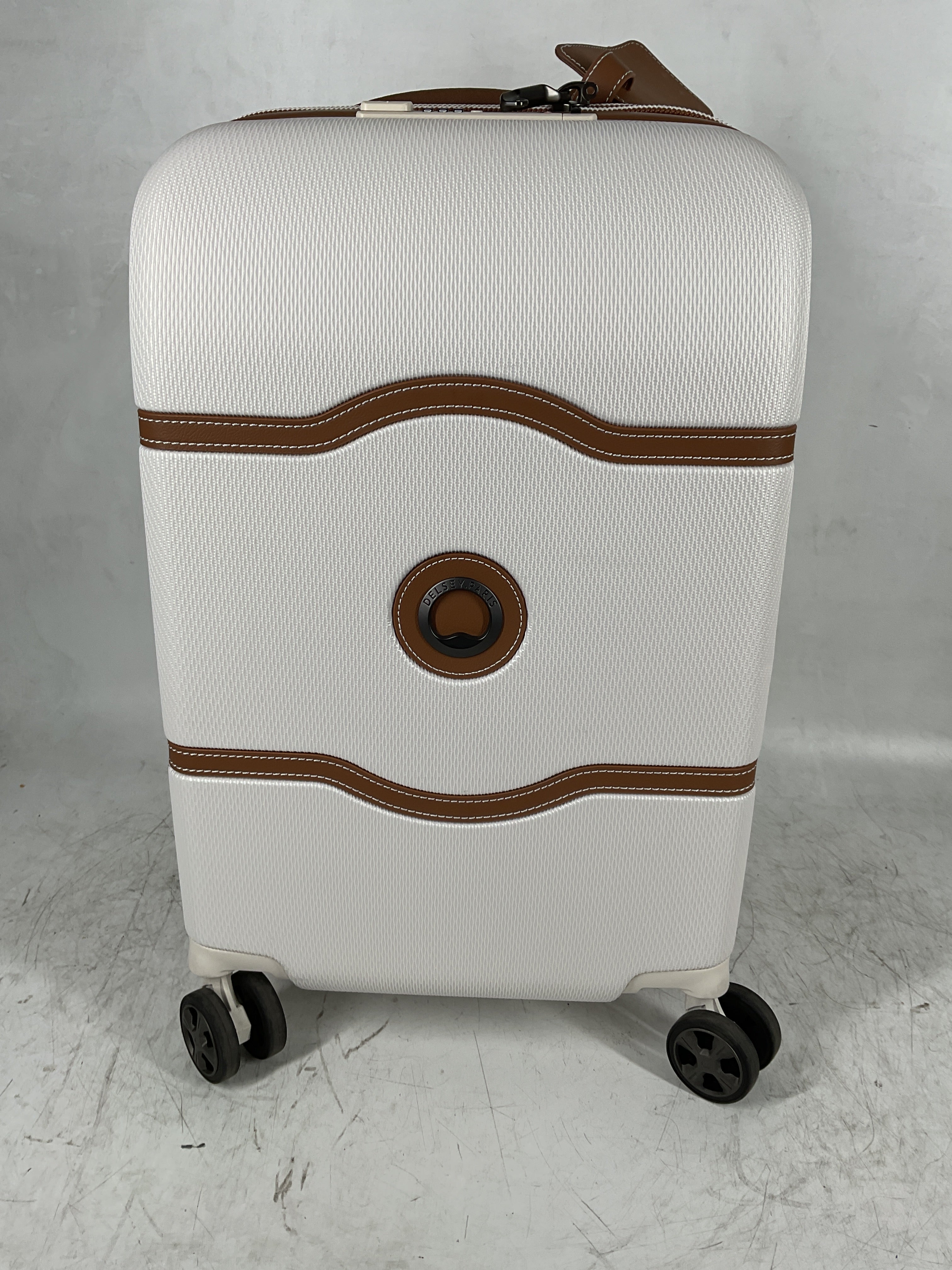 DELSEY Paris Chatelet Air 2.0 Hardside Luggage with Spinner Wheels ( Angora , Carry-on 19 Inch ) Angora Carry On 19 Inch U5