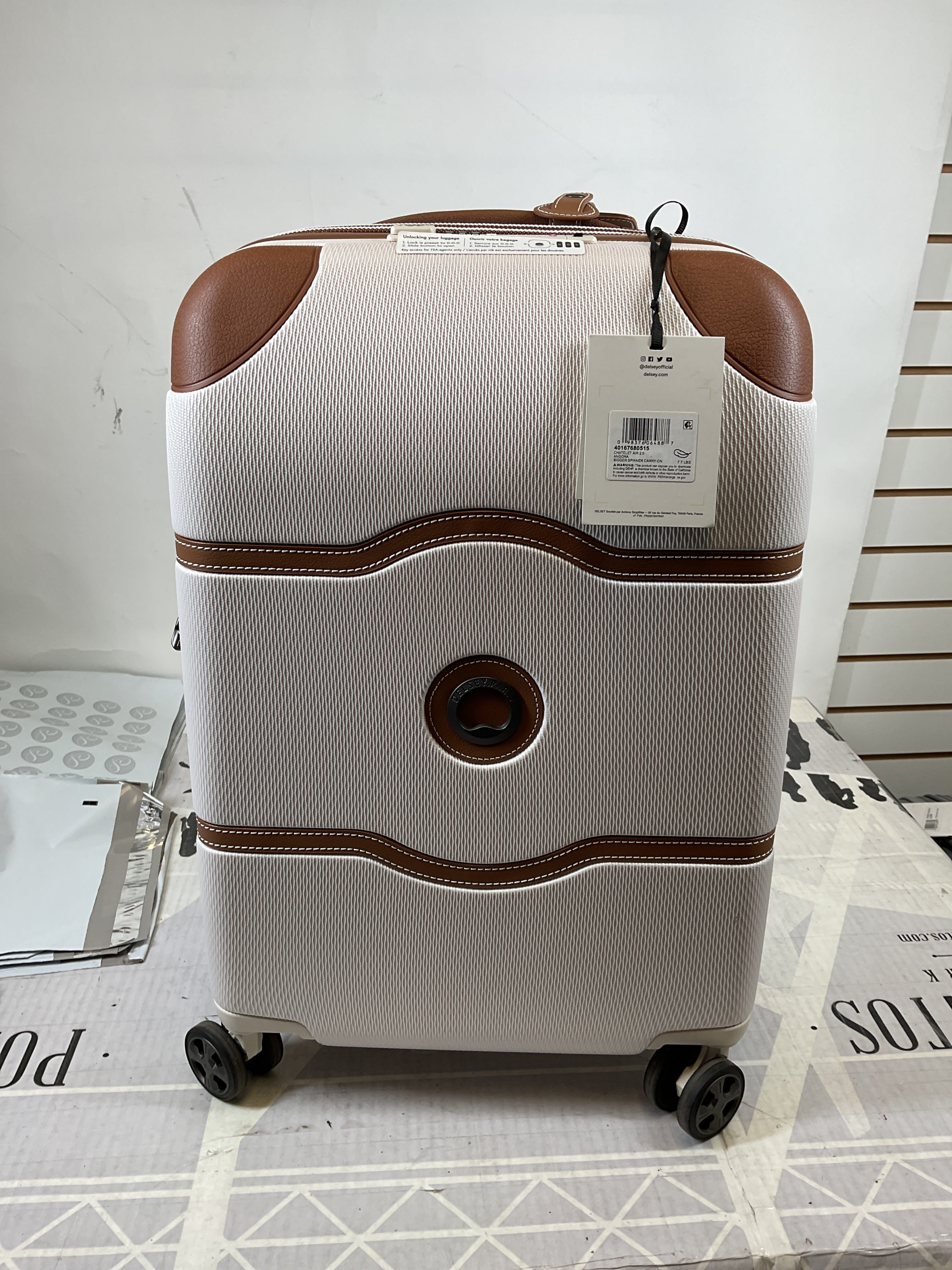 DELSEY Paris Chatelet Air 2.0 Hardside Luggage with Spinner Wheels ( Angora , Carry-on Plus 20 Inch ) Angora Carry On Plus 20 Inch U11