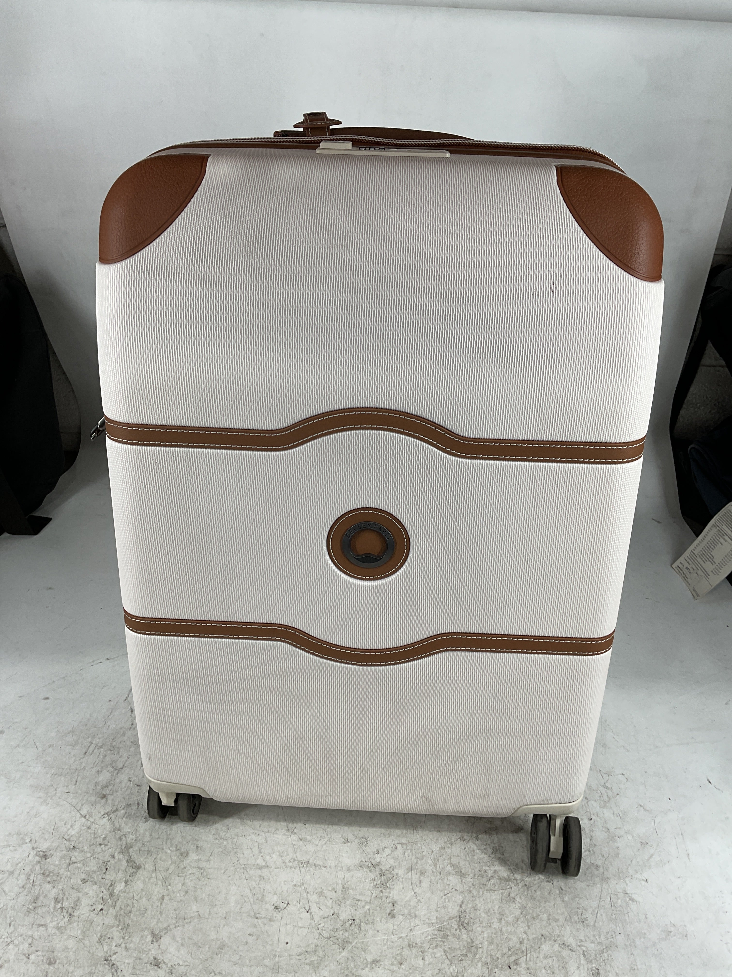 DELSEY Paris Chatelet Air 2.0 Hardside Luggage with Spinner Wheels Angora Checked Medium 24 Inch U2
