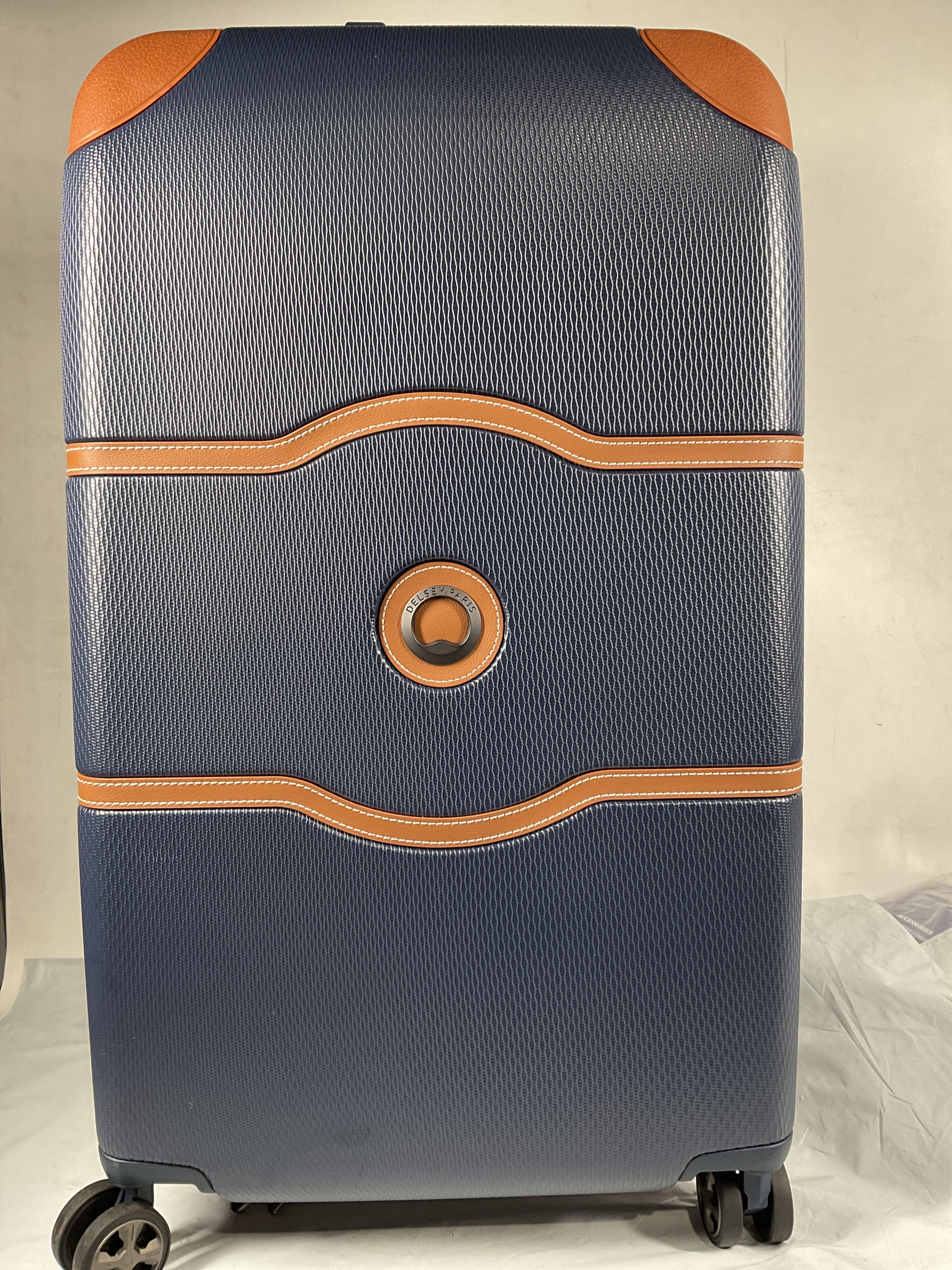 DELSEY Paris Chatelet Air 2.0 Hardside Luggage with Spinner Wheels ( Navy Blue , Checked-26 Inch Trunk ) Navy Blue Checked 26 Inch Trunk U2