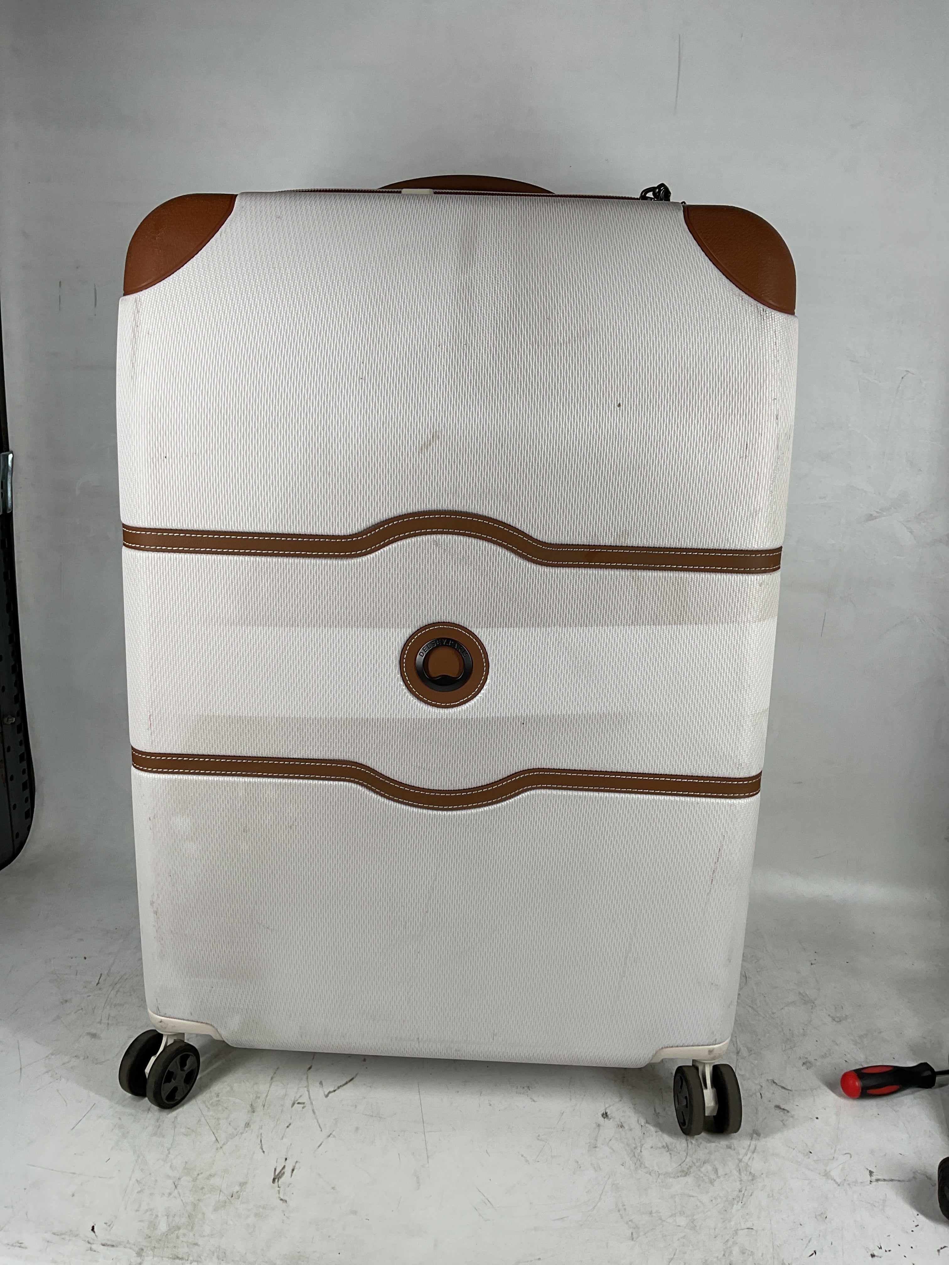 DELSEY Paris Chatelet Air 2.0 Hardside Luggage with Spinner Wheels Angora Checked Large 28 Inch U2