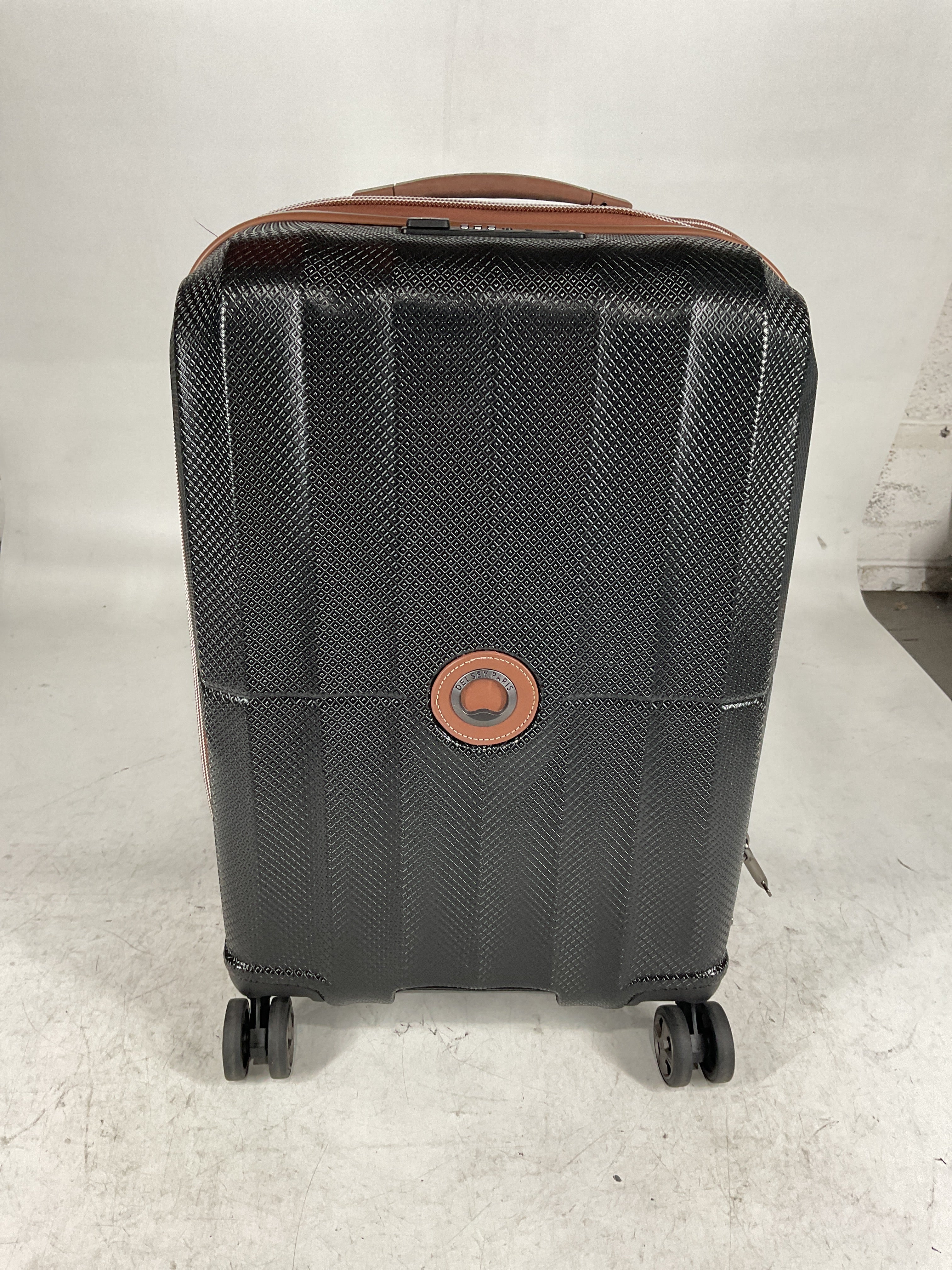 DELSEY Paris St. Tropez Hardside Expandable Luggage with Spinner Wheels U1