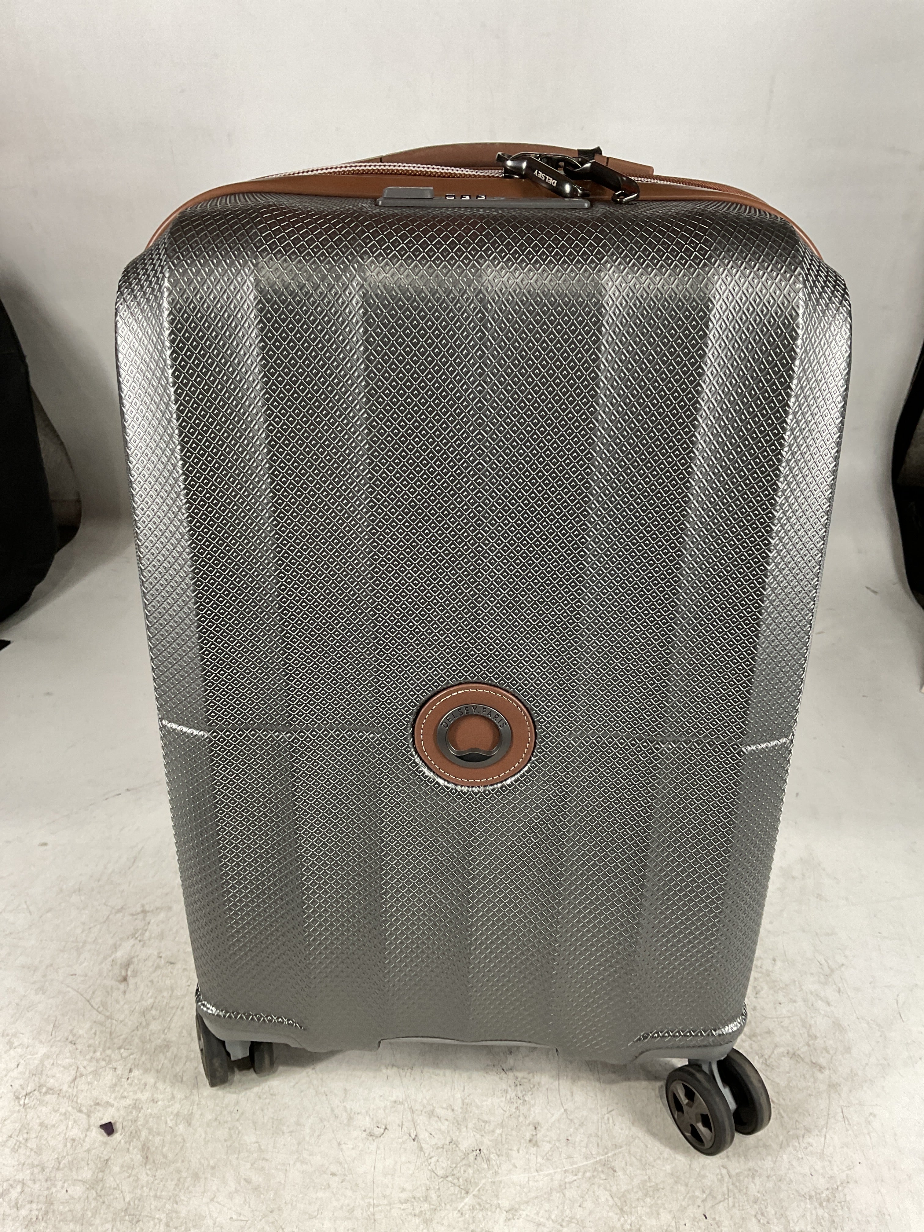 DELSEY Paris Carrousel Hardside Expandable Luggage with Spinner Wheels Graphite Carry On 21 Inch U3