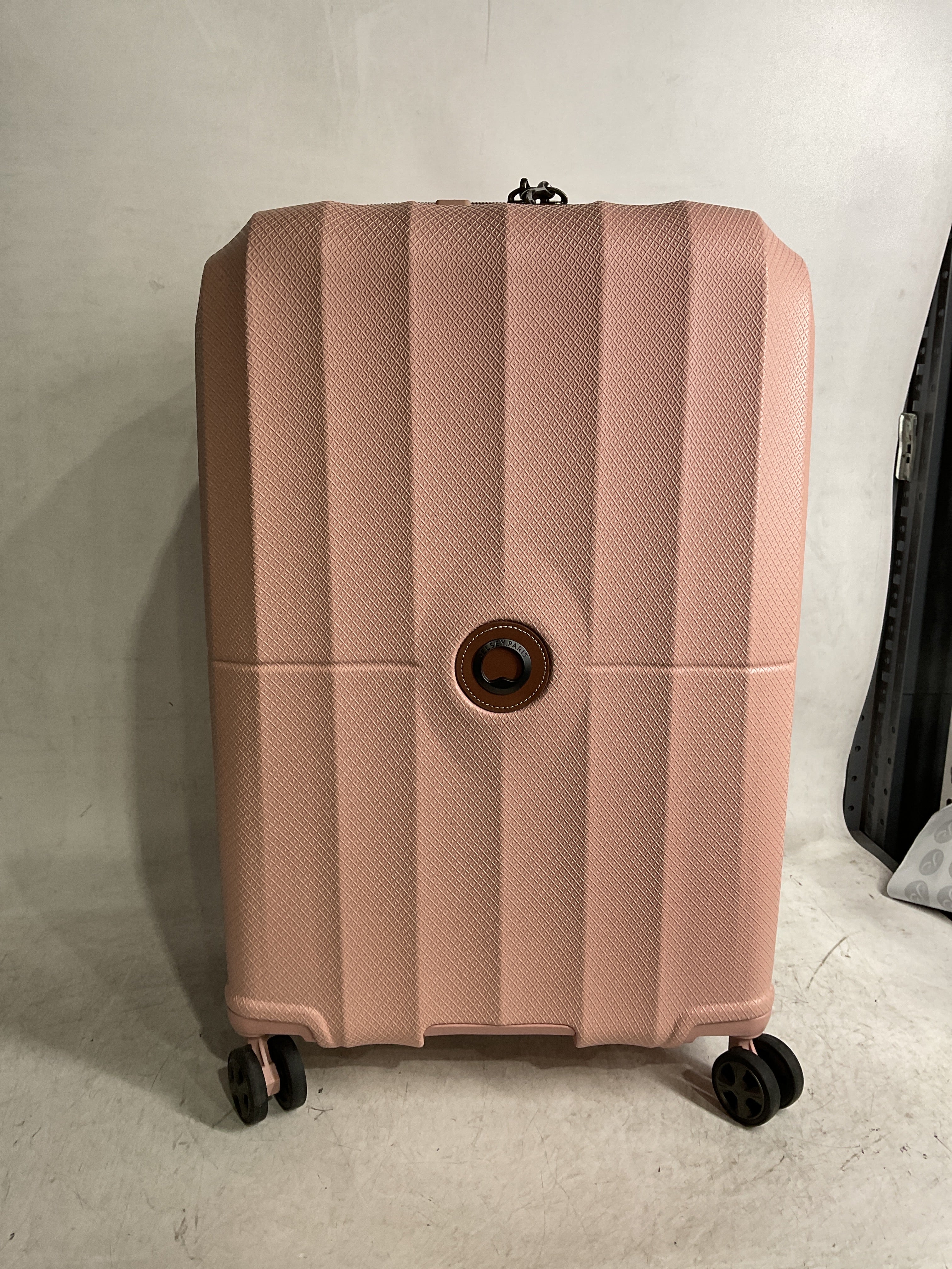Delsey Paris Carrousel 28" Expandable Carry-On Spinner ( Pink , Checked-Medium 24 Inch ) Pink Checked Medium 24 Inch U7