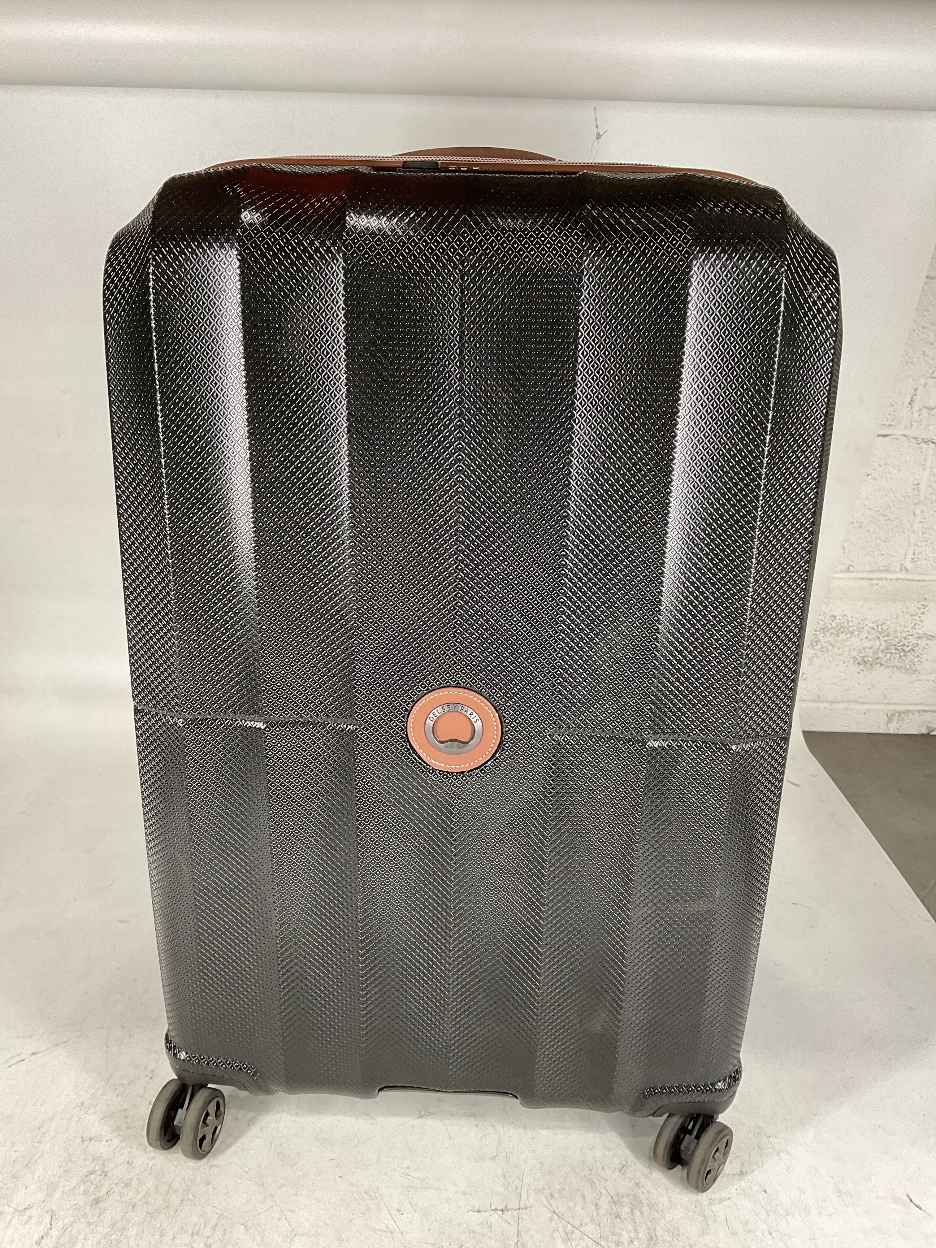 DELSEY Paris Carrousel Hardside Expandable Luggage with Spinner Wheels U1
