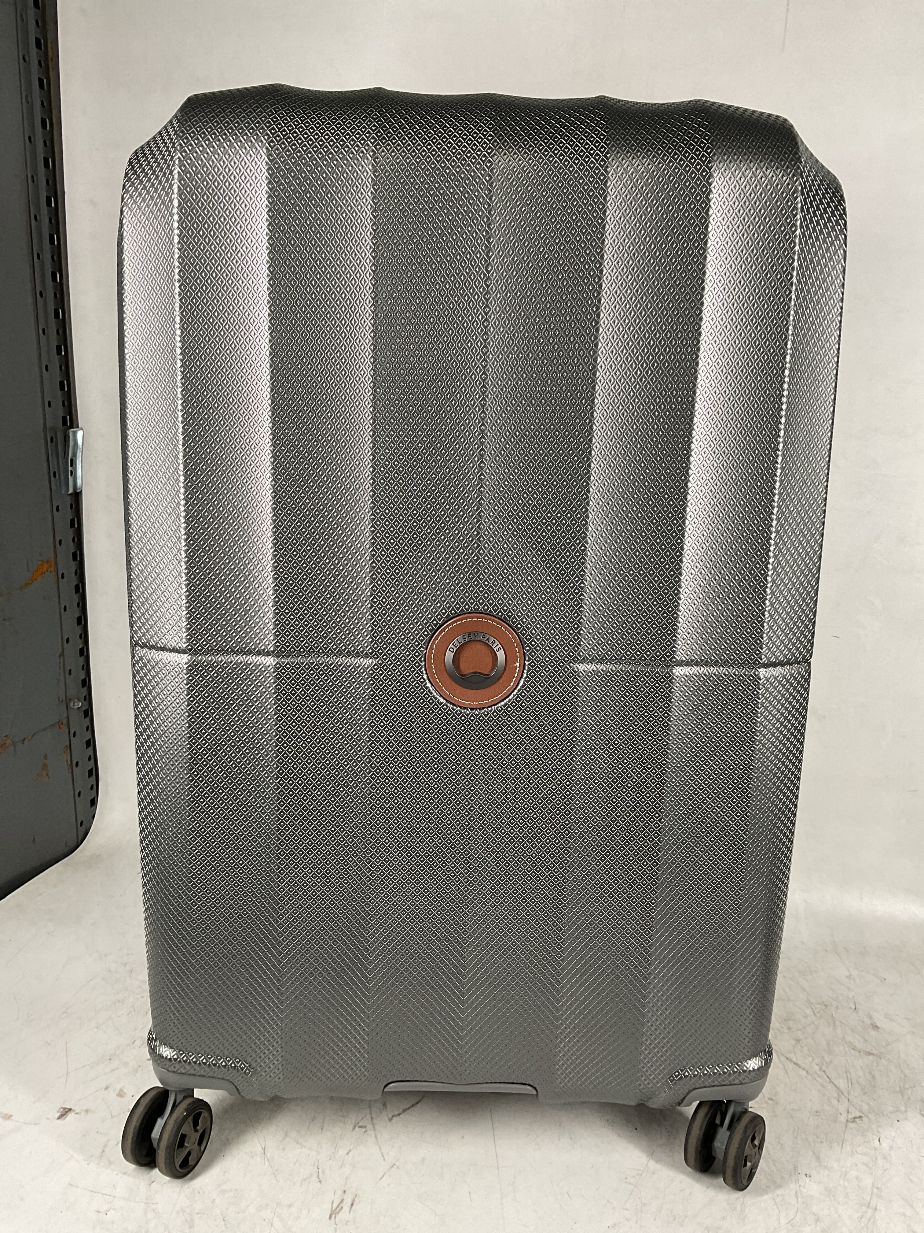 Delsey Paris Carrousel 28" Expandable Carry-On Spinner ( Platinum , Checked-Large 28 Inch ) Platinum Checked Large 28 Inch U8