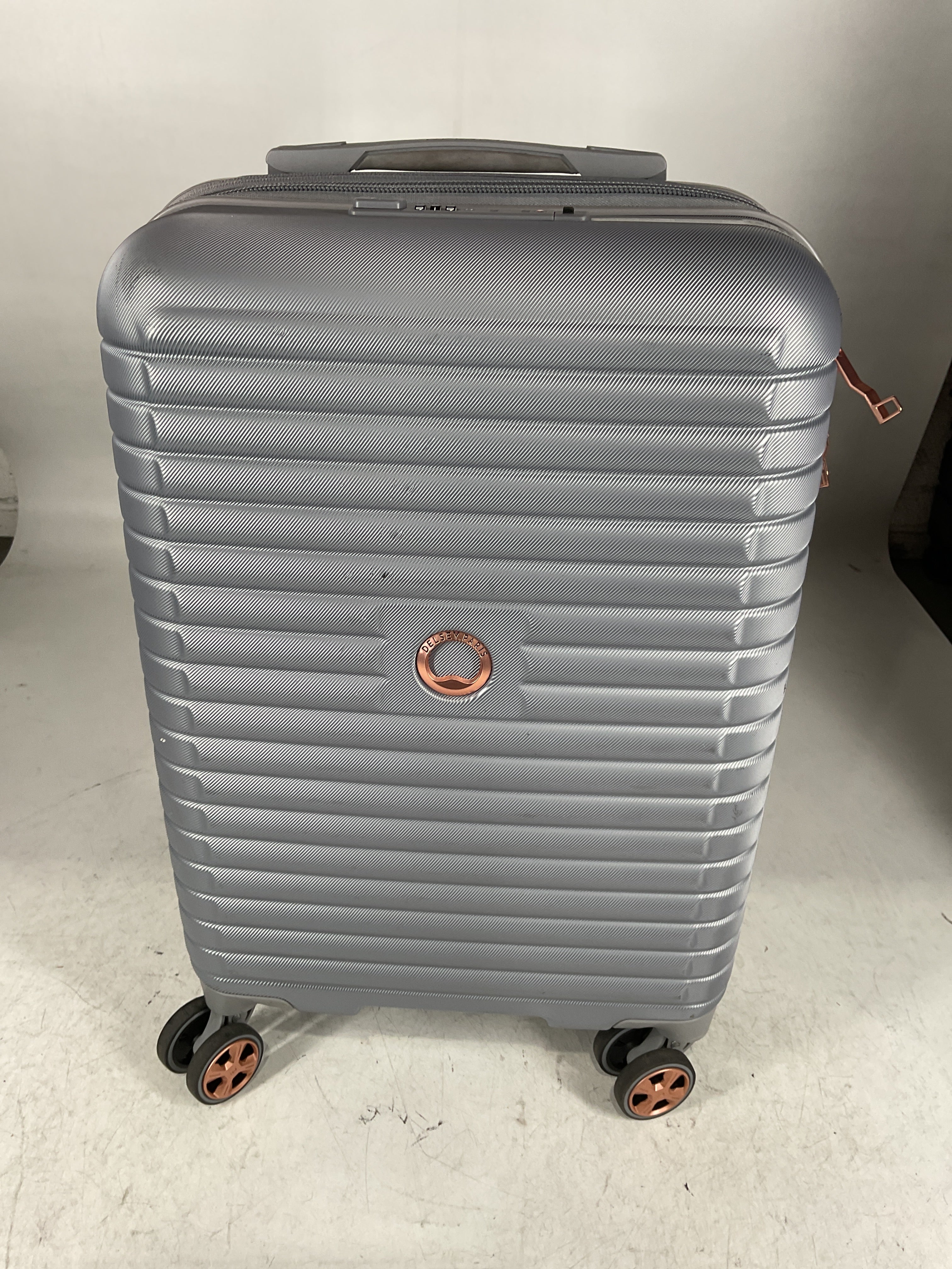 DELSEY Paris Cruise 3.0 Hardside Expandable Luggage with Spinner Wheels U2