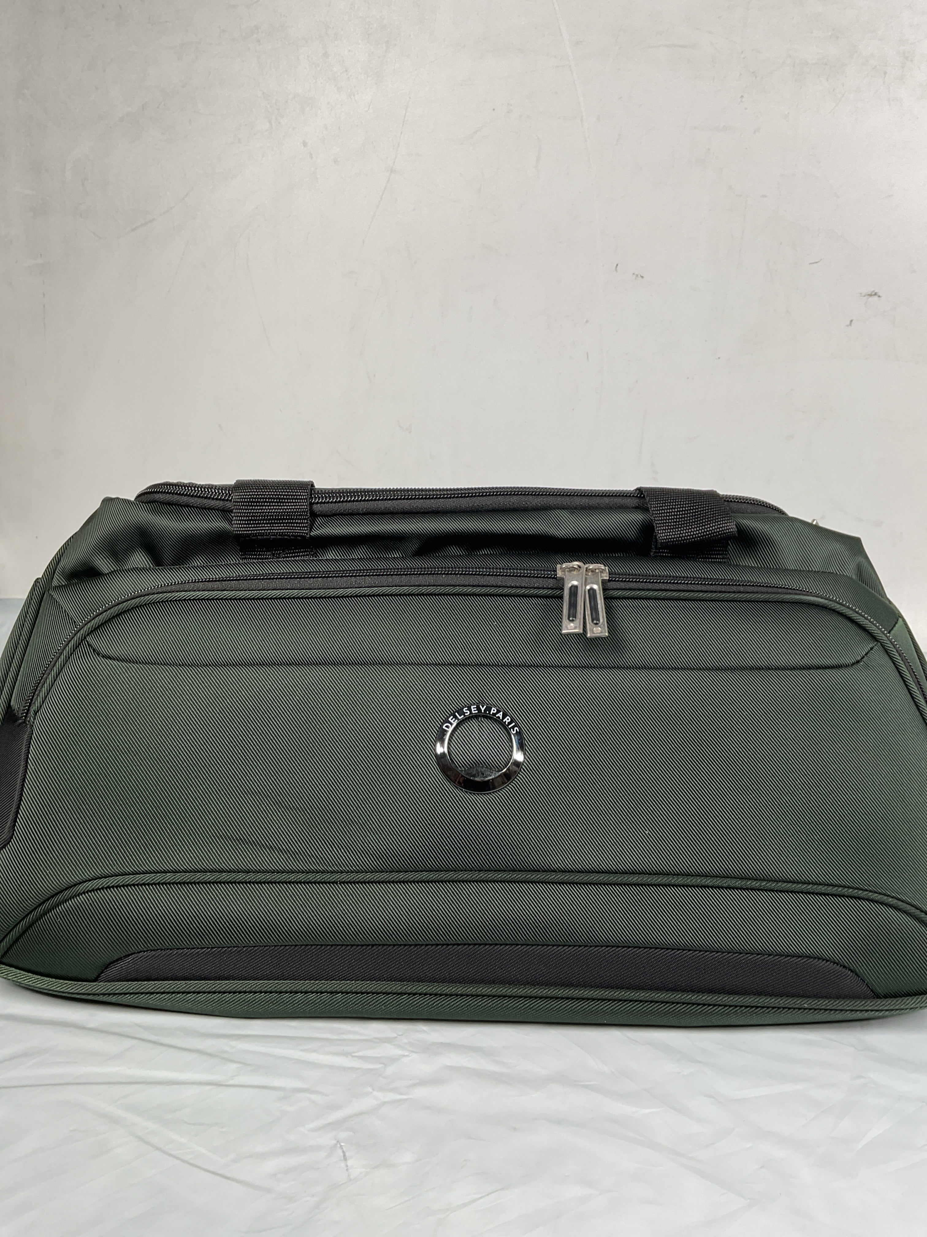 DELSEY Paris Sky Max 2.0 Duffle Carry-on Bag ( Green , 4 Piece Set w/Underseater ) Green 4 Piece Set W Underseater U2