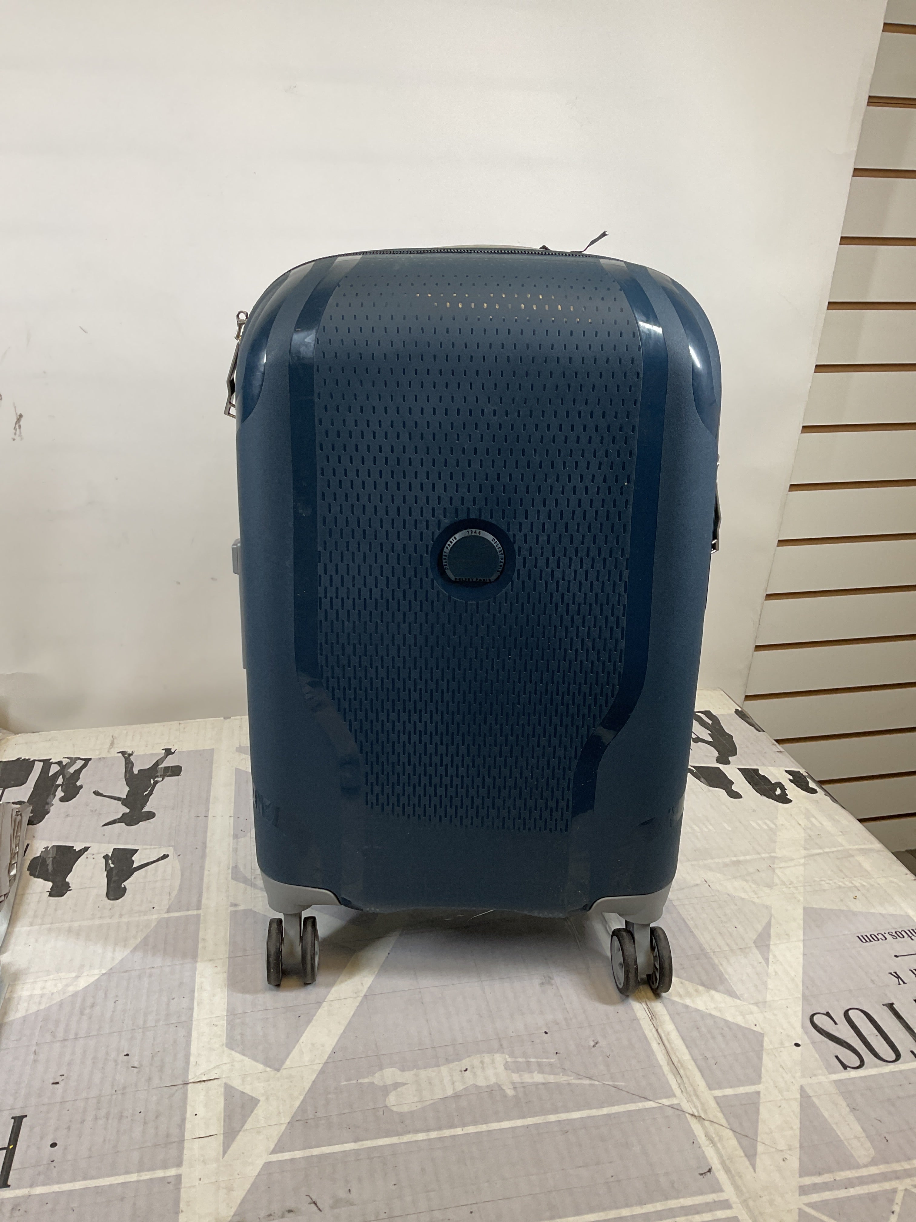 DELSEY Paris Clavel Hardside Expandable Luggage with Spinner Wheels ( BLUE JEAN , Carry-On 19 Inch ) BLUE JEAN Carry On 19 Inch U38