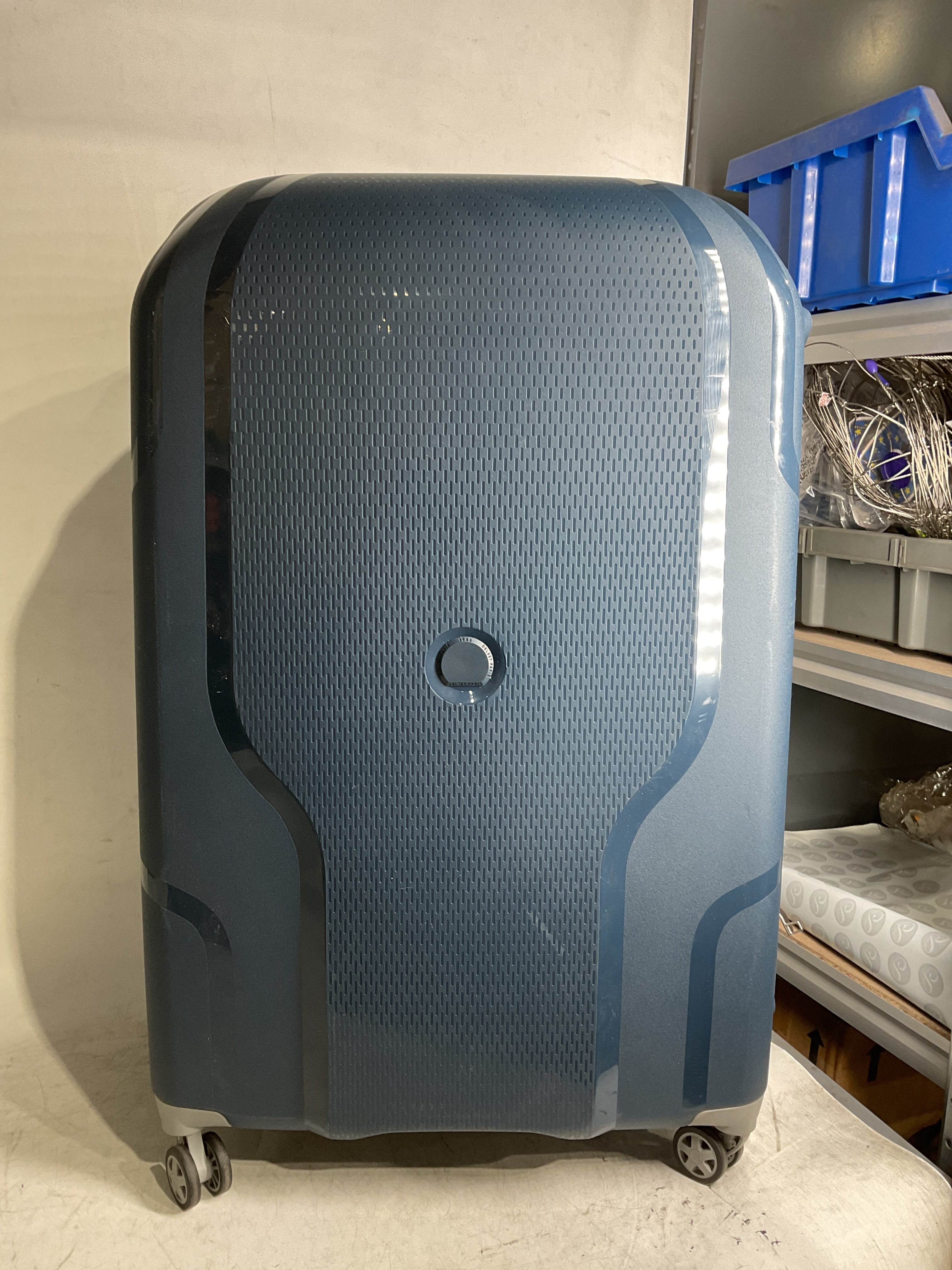 DELSEY Paris Clavel Hardside Expandable Luggage with Spinner Wheels ( BLUE JEAN , Checked-Large 30 Inch ) BLUE JEAN Checked Large 30 Inch U21