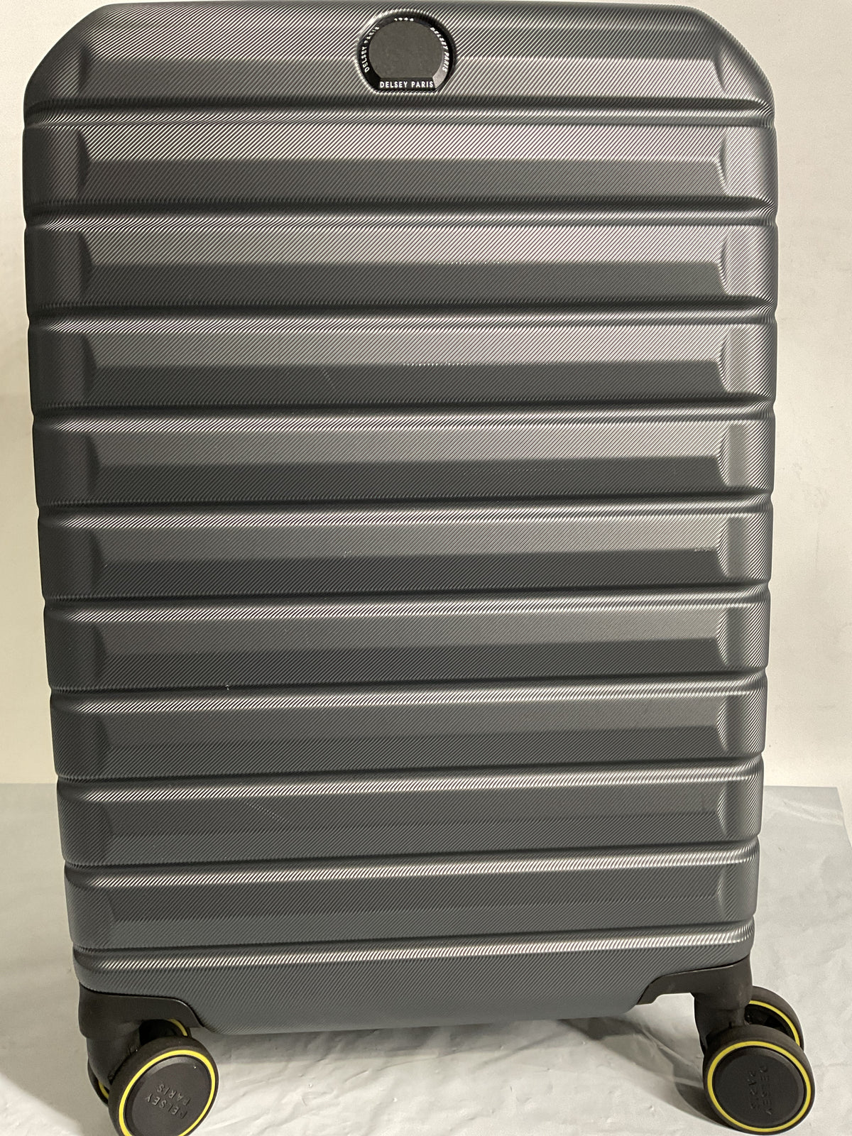Delsey Helium Edge Carry on Graphite U1