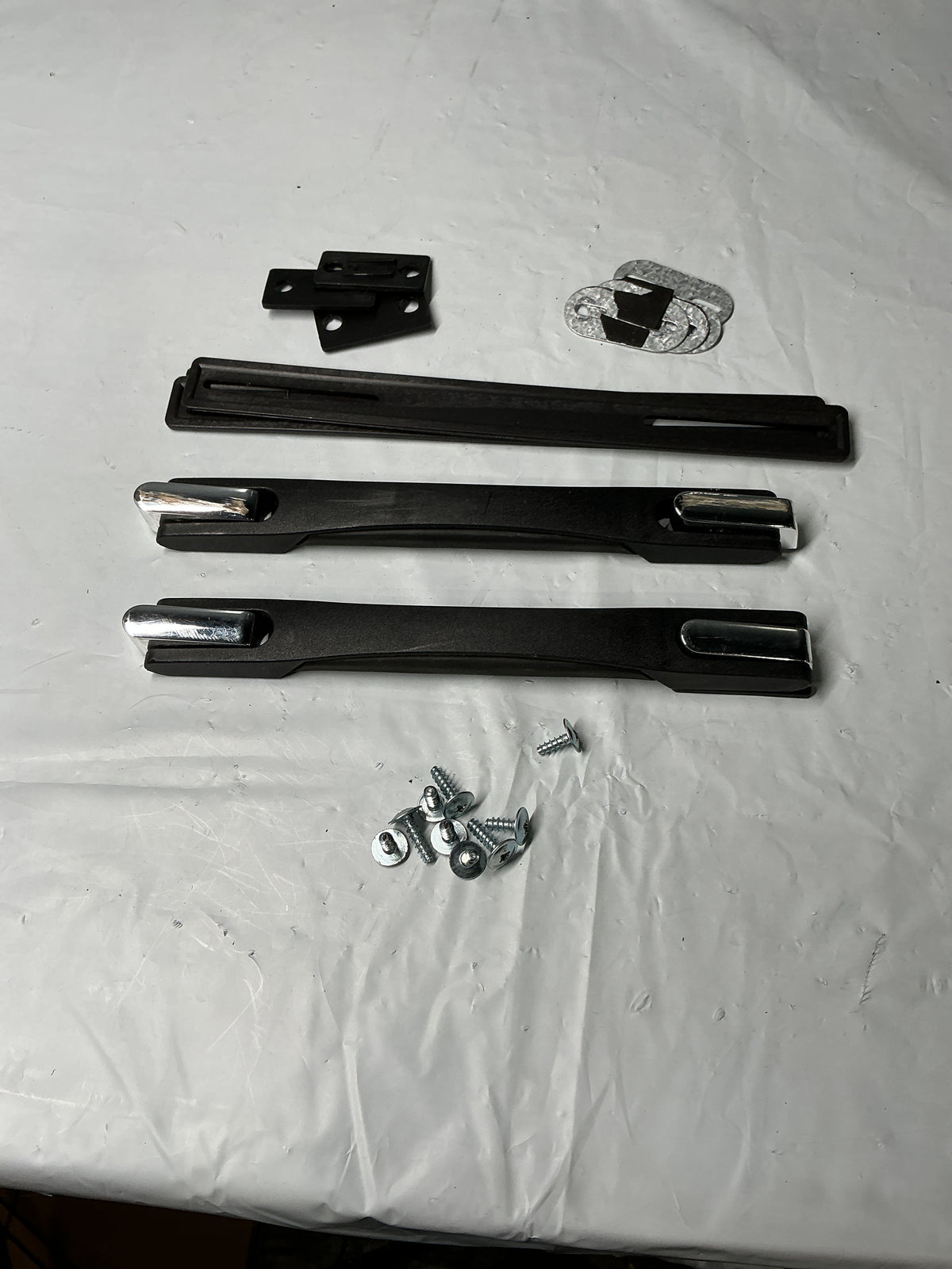 Delsey Paris Helium Aero Medium Set of Handles U16