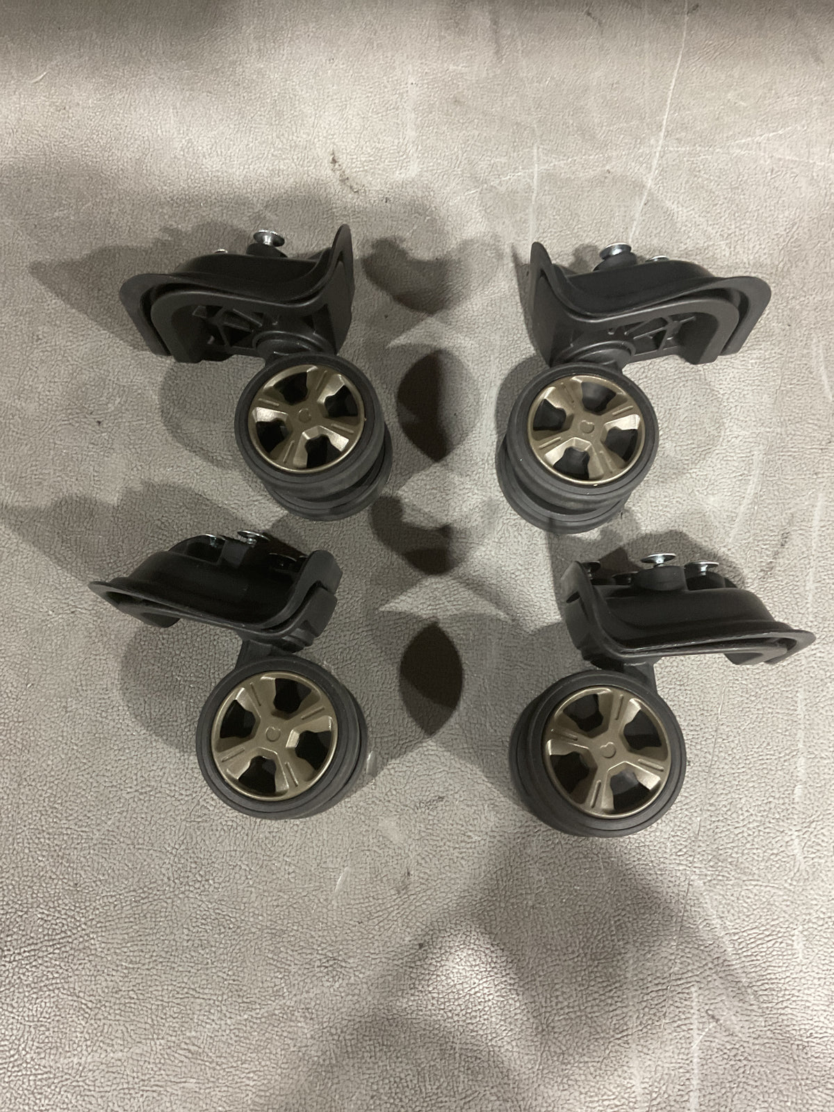 Delsey Paris St. Tropez Medium Set of 4 Wheels U13