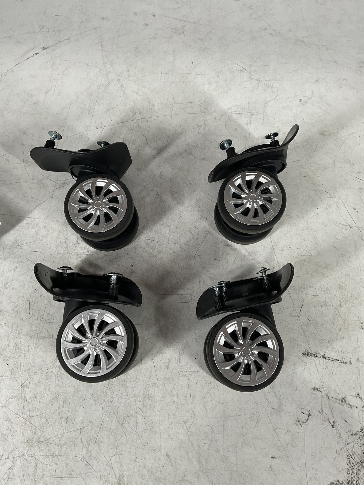 Delsey Paris Jessica Large Set of 4 Wheels U33