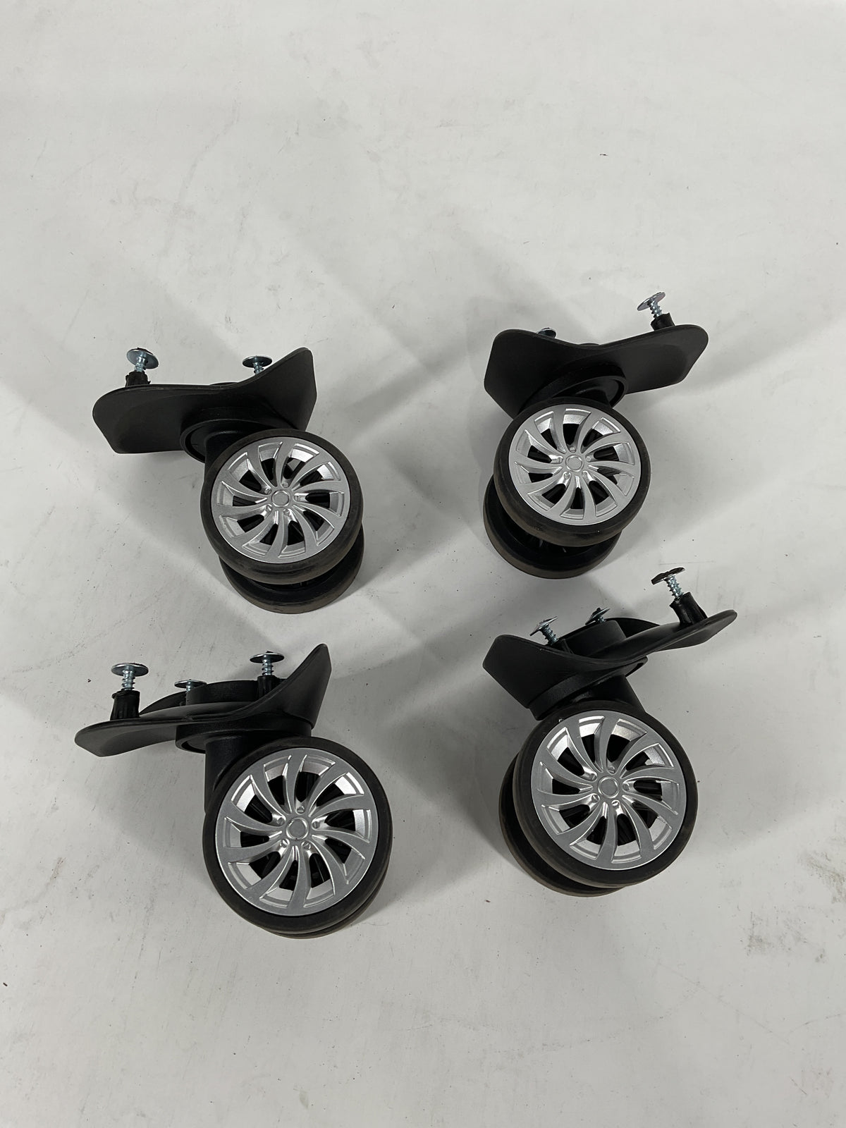 Delsey Paris Margot Large Set of 4 Wheels U43