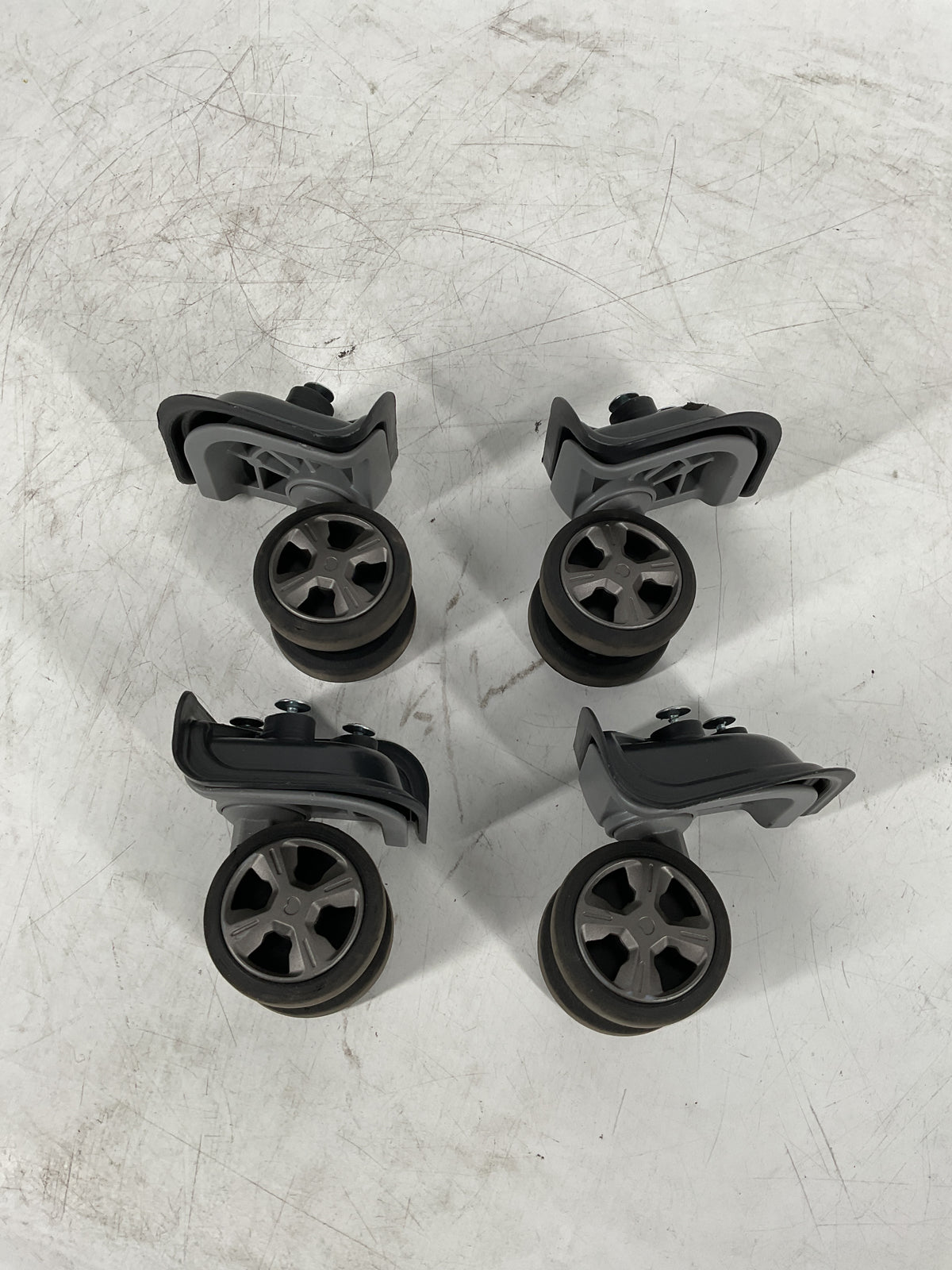 Delsey Carrousel Grey Large Set of 4 Wheels U56