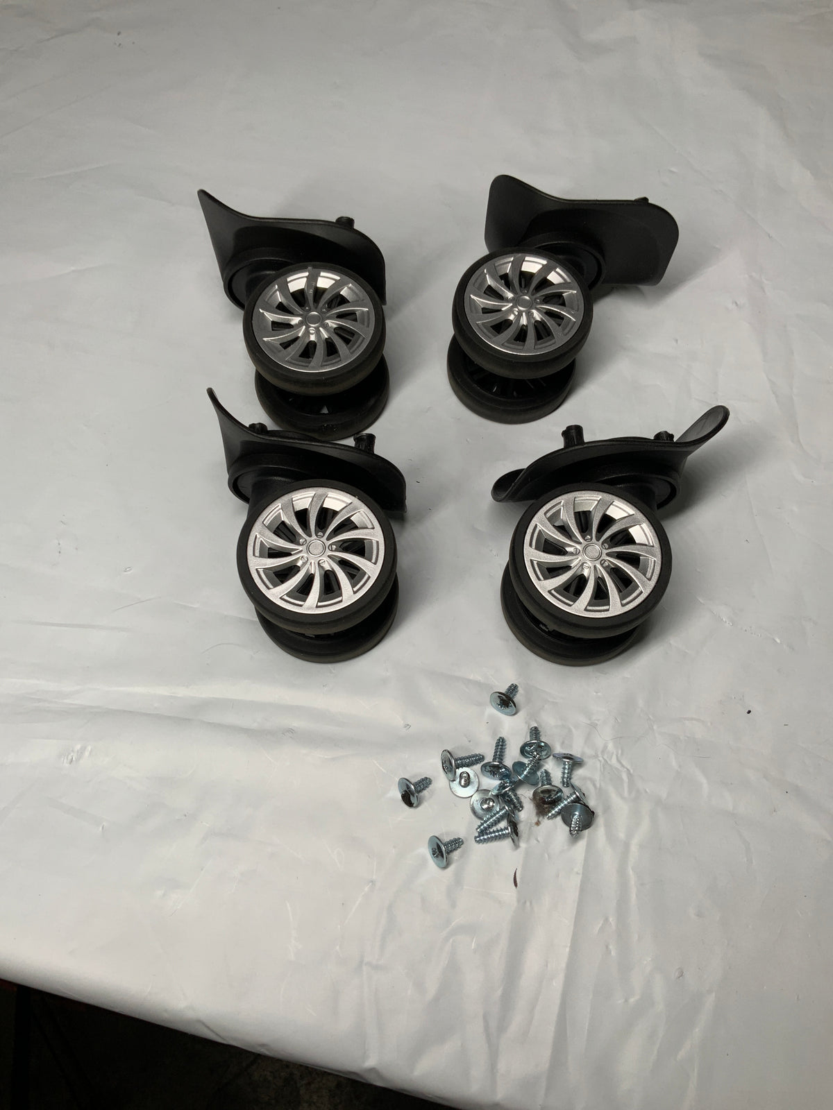 Delsey Paris Jessica Medium Set of 4 Wheels U70