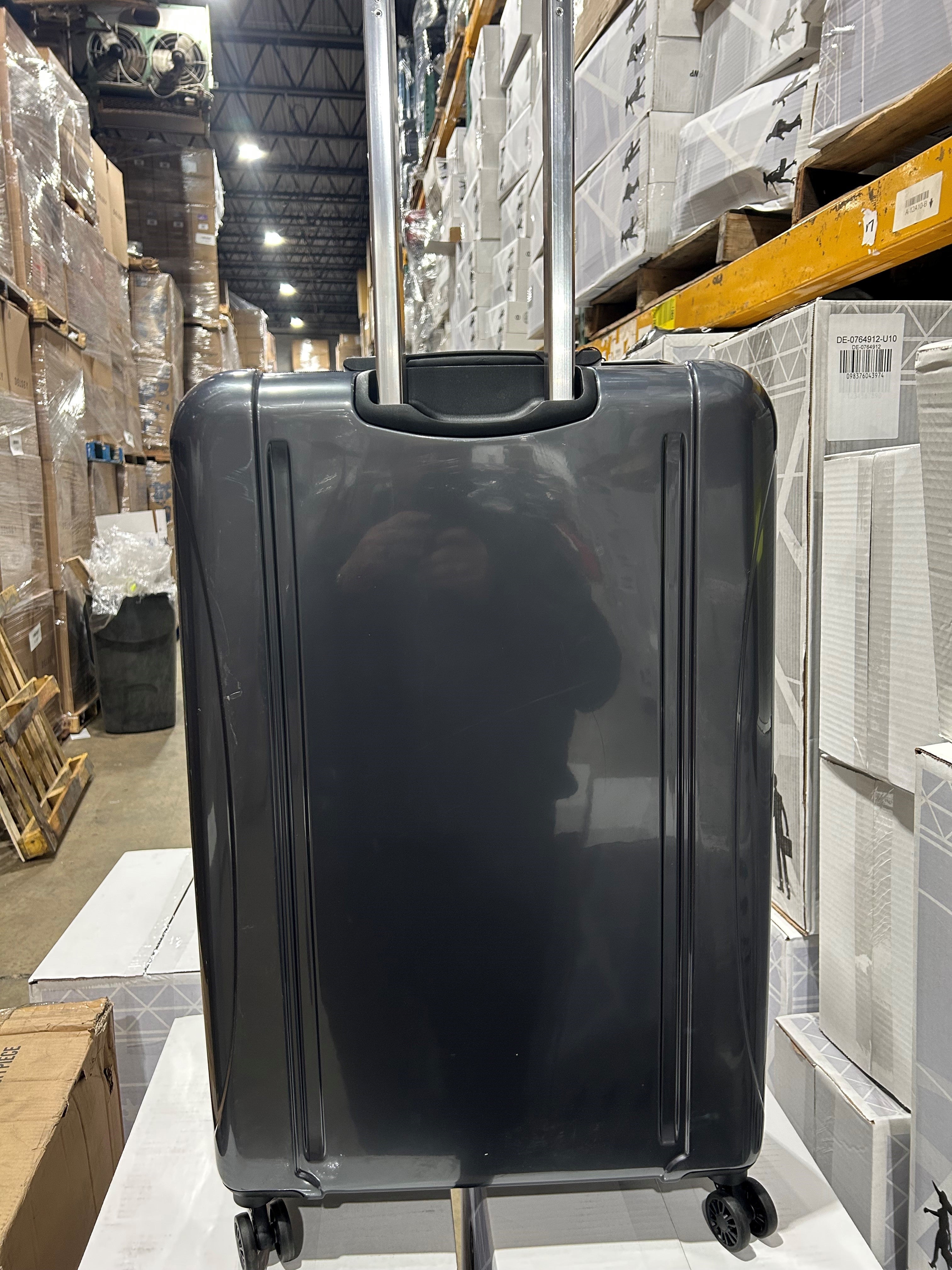 Delsey Luggage Helium Aero 29 Inch Expandable Spinner Trolley U6