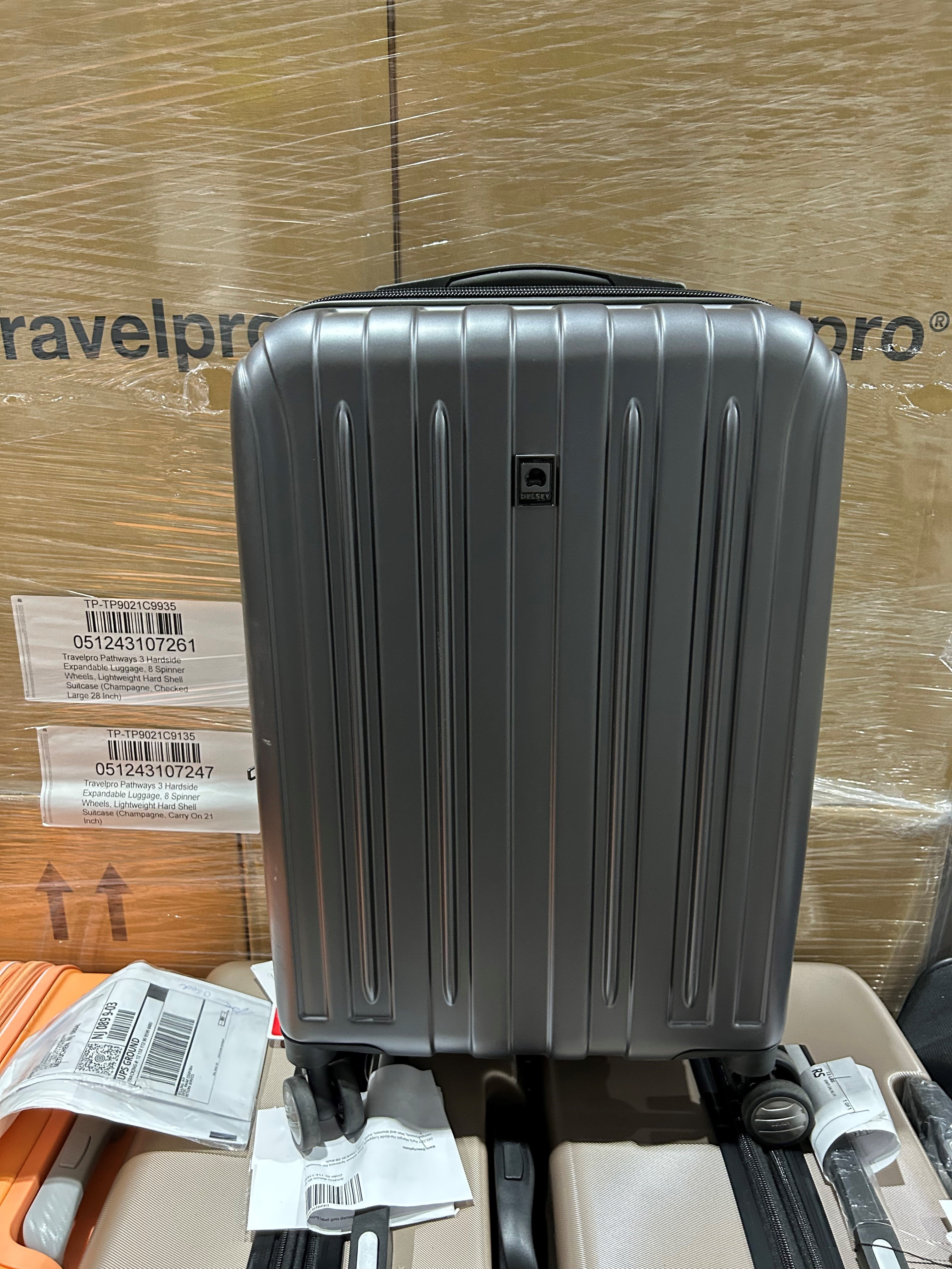 DELSEY Paris Helium Aero Hardside Expandable Luggage with Spinner Wheels U4